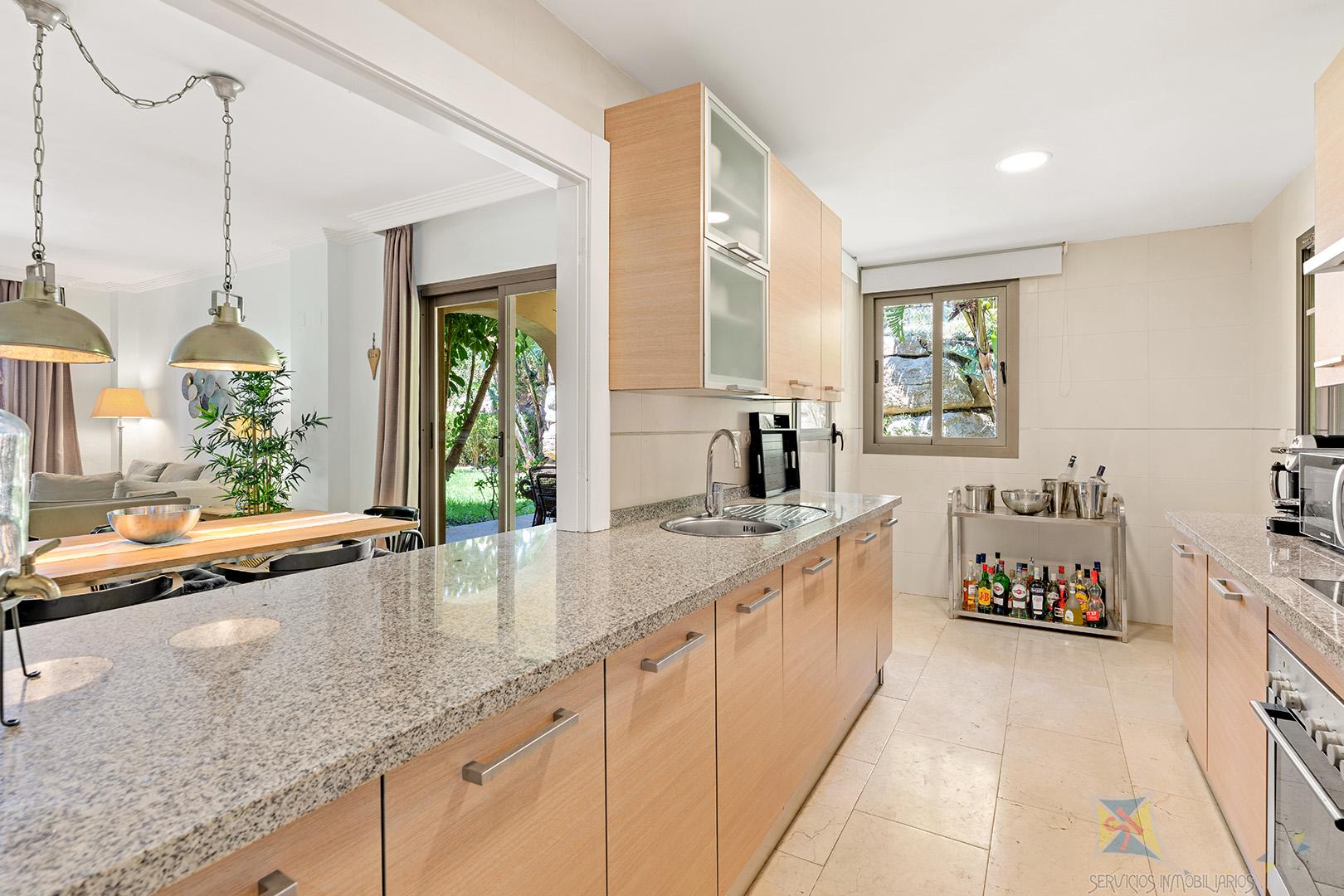 Venta de apartamento en Benahavís