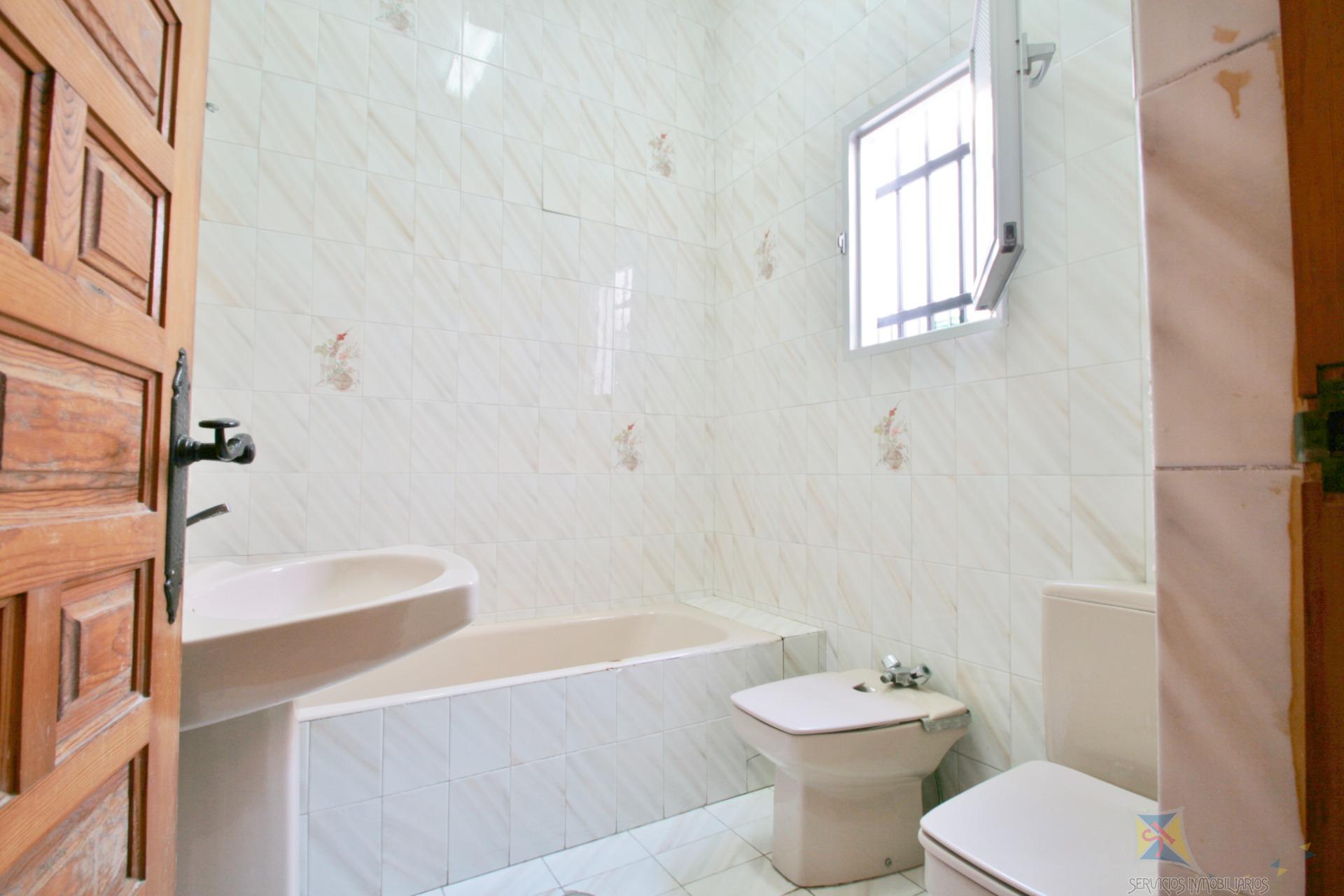 Venta de casa en Almería