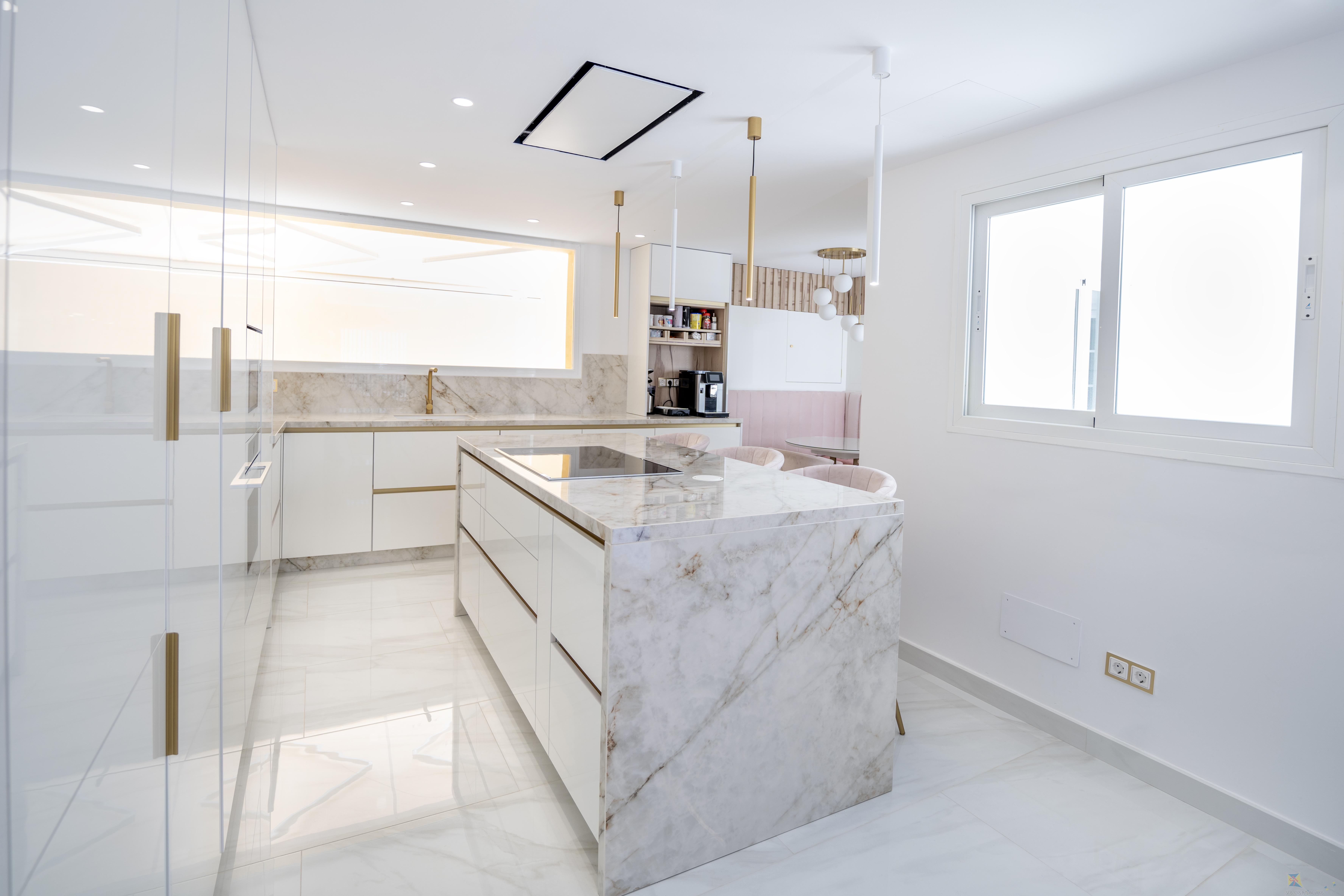 Venta de casa en Ojén