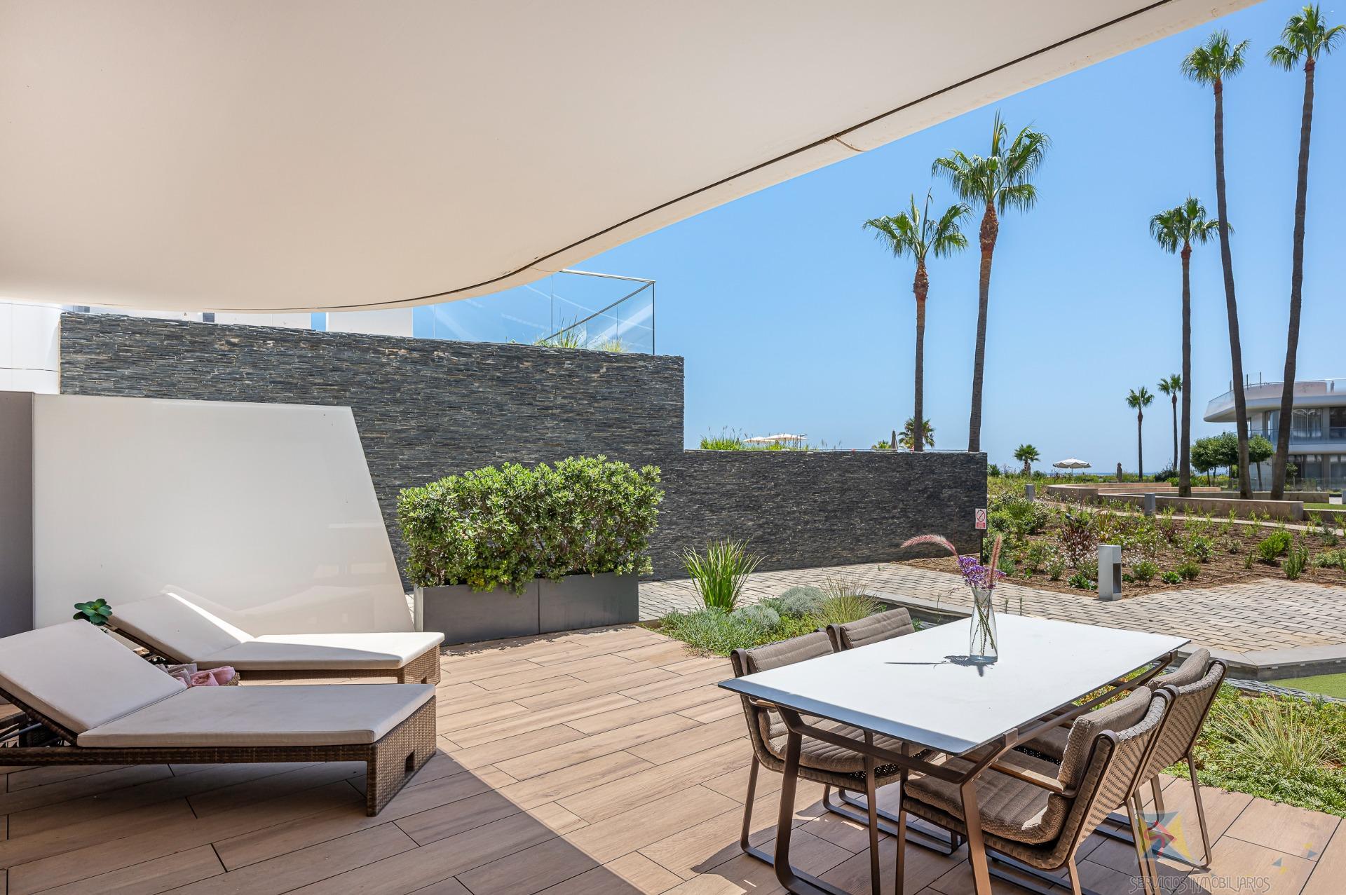 Venta de planta baja en Estepona