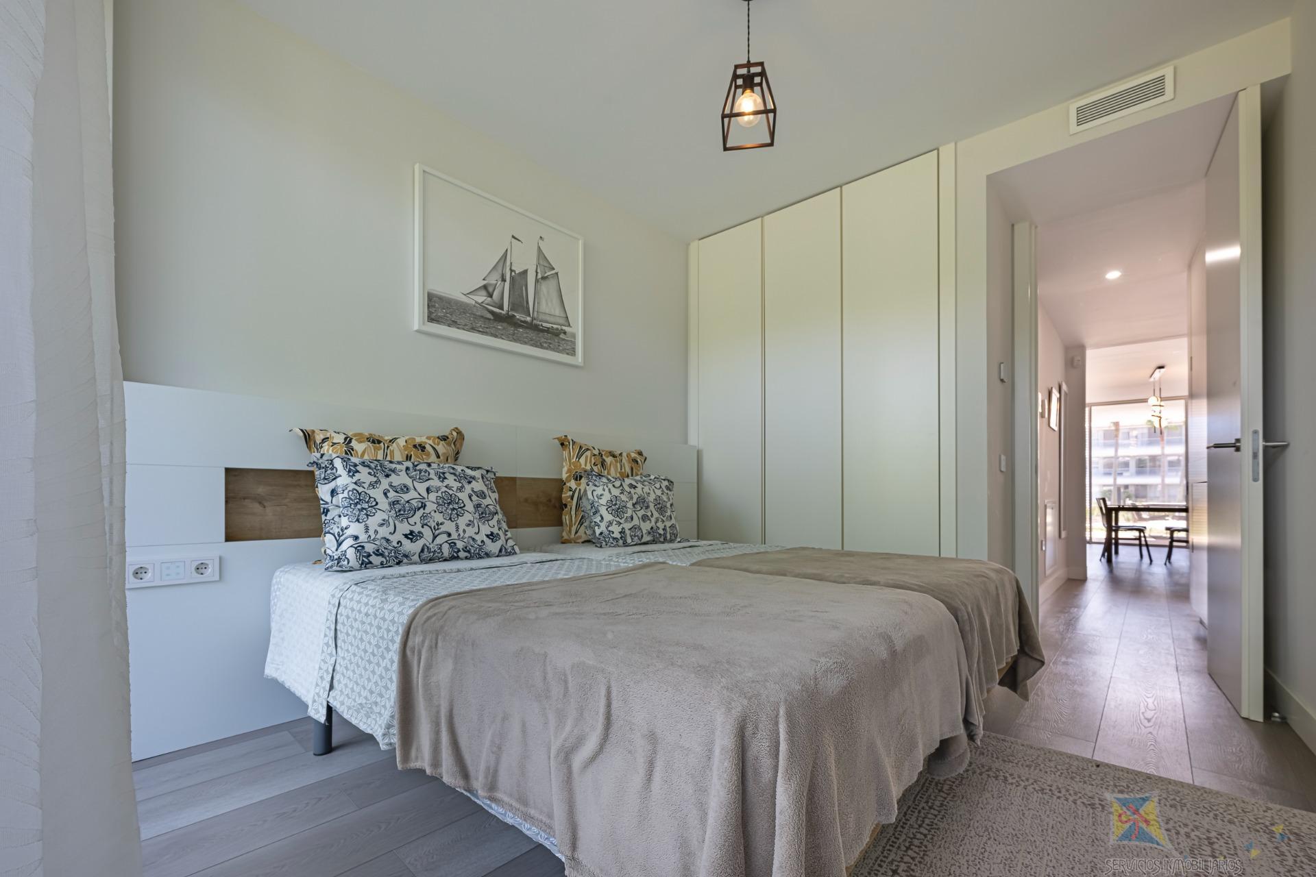 Venta de planta baja en Estepona