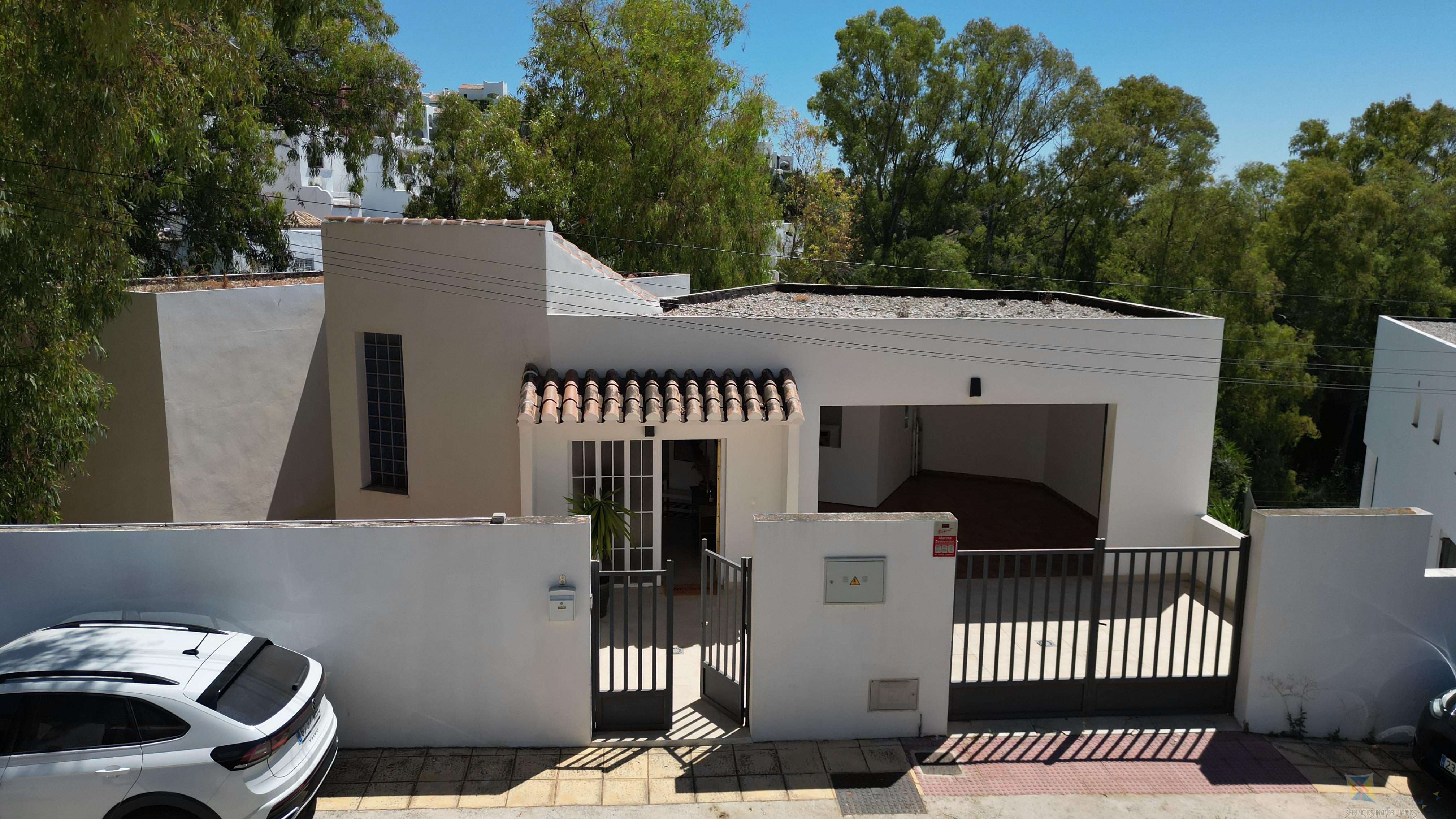Venta de villa en Benalmádena