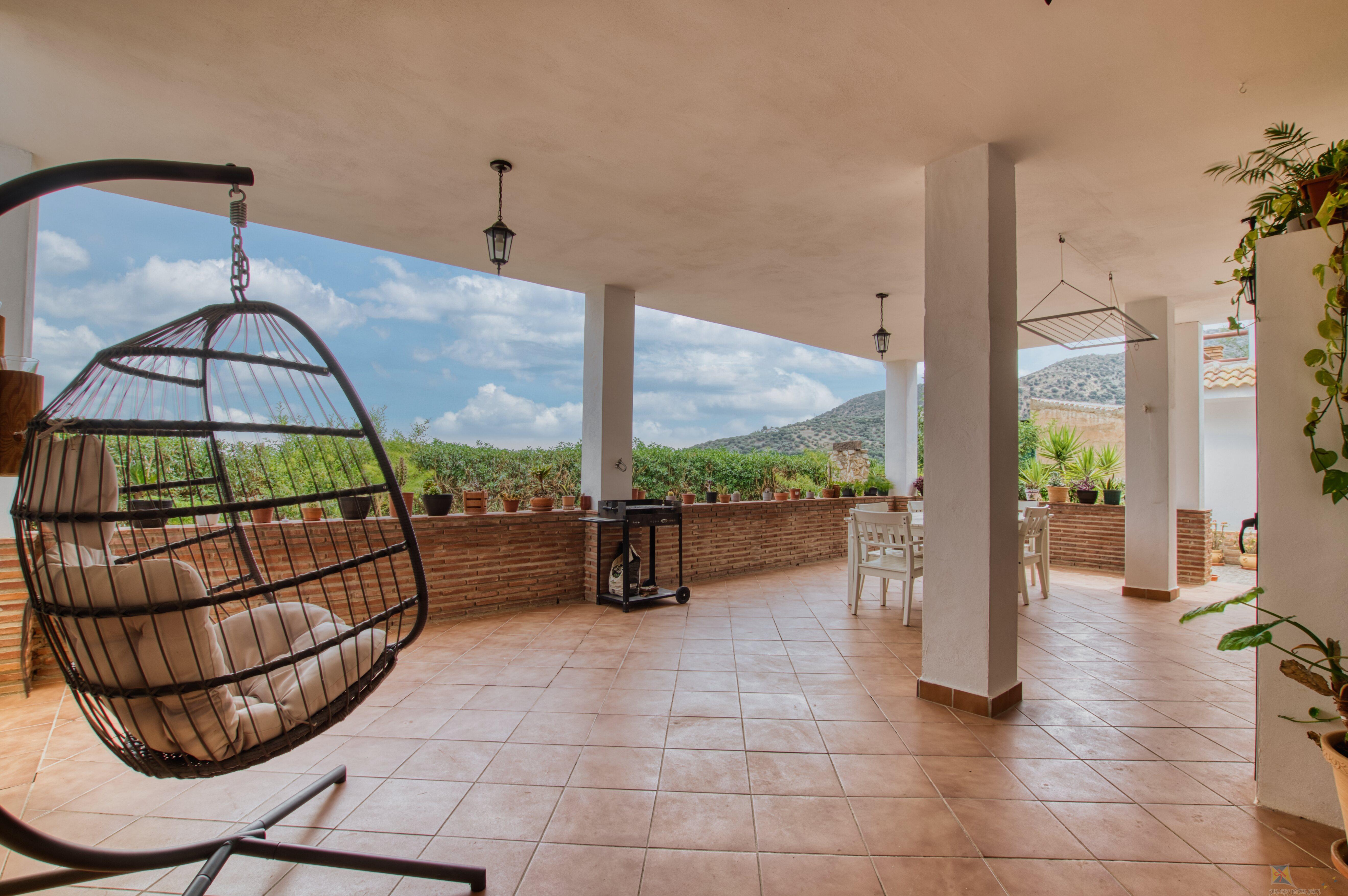 Venta de villa en Periana
