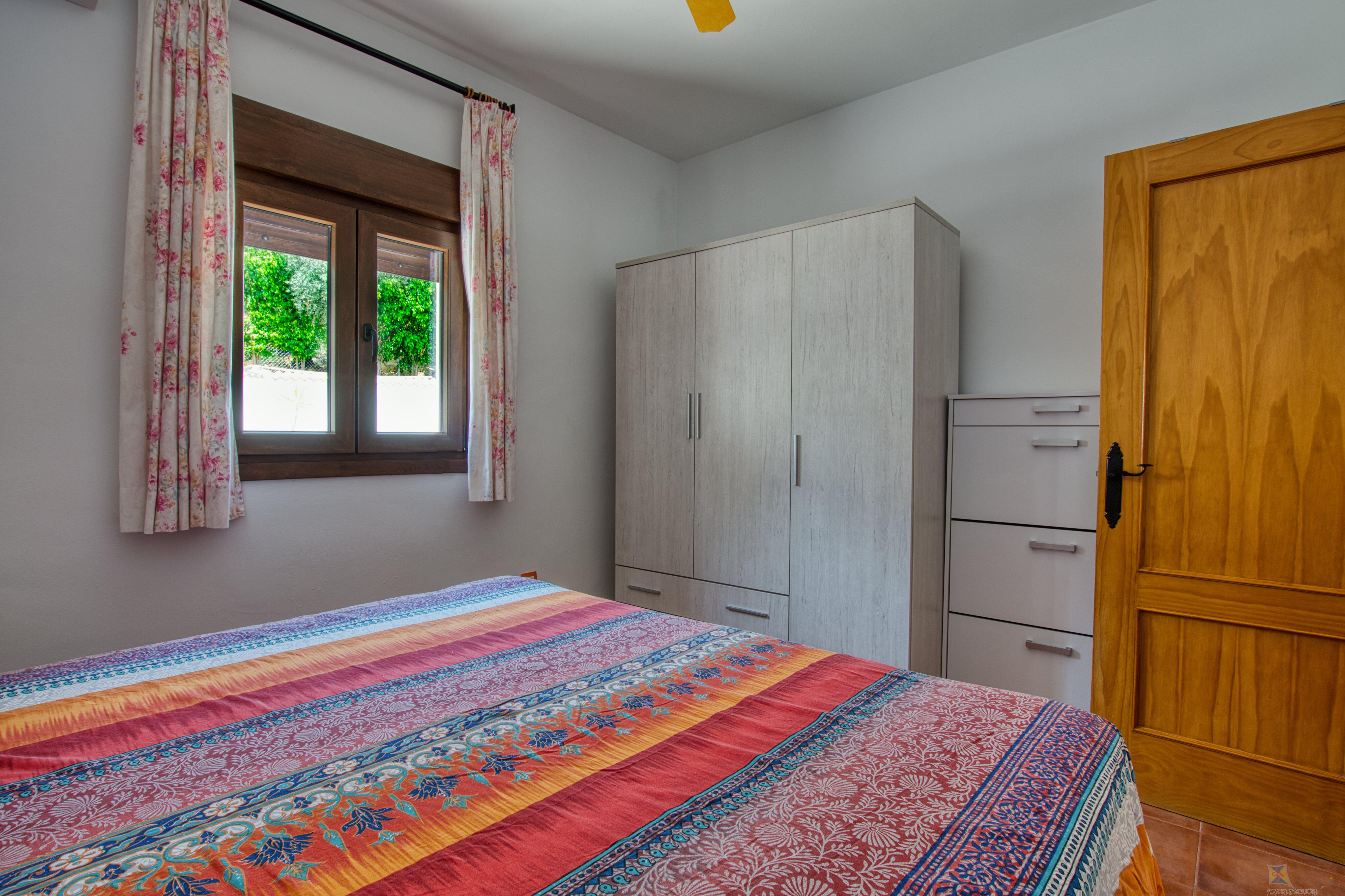 Venta de villa en Periana