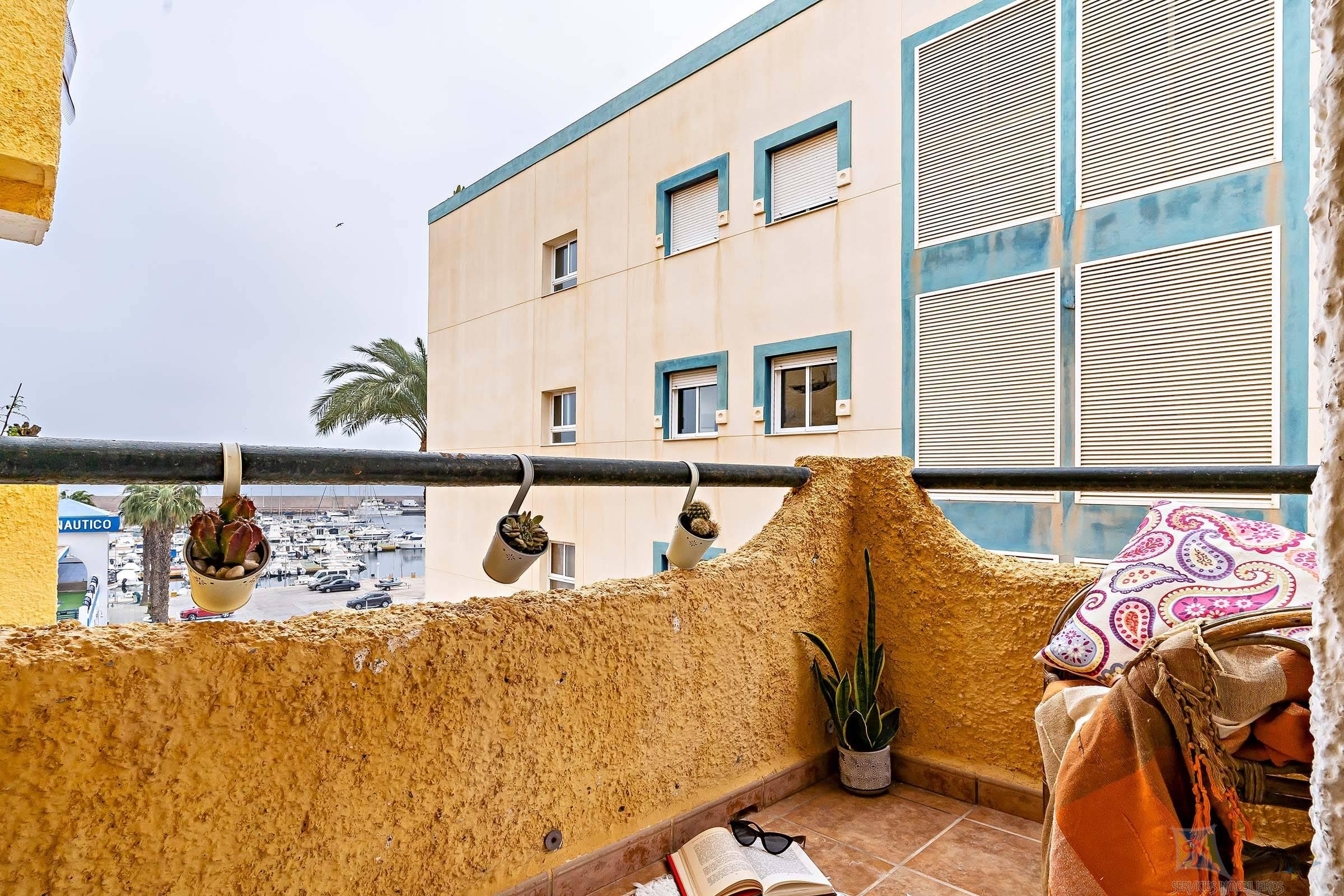 Venta de piso en Roquetas de Mar