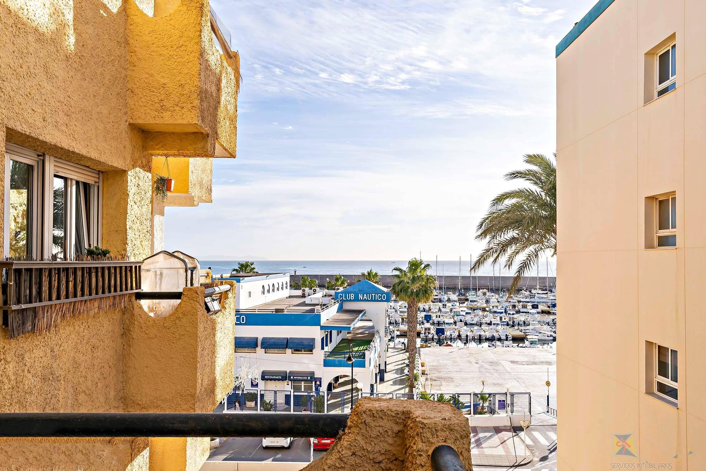 Venta de piso en Roquetas de Mar