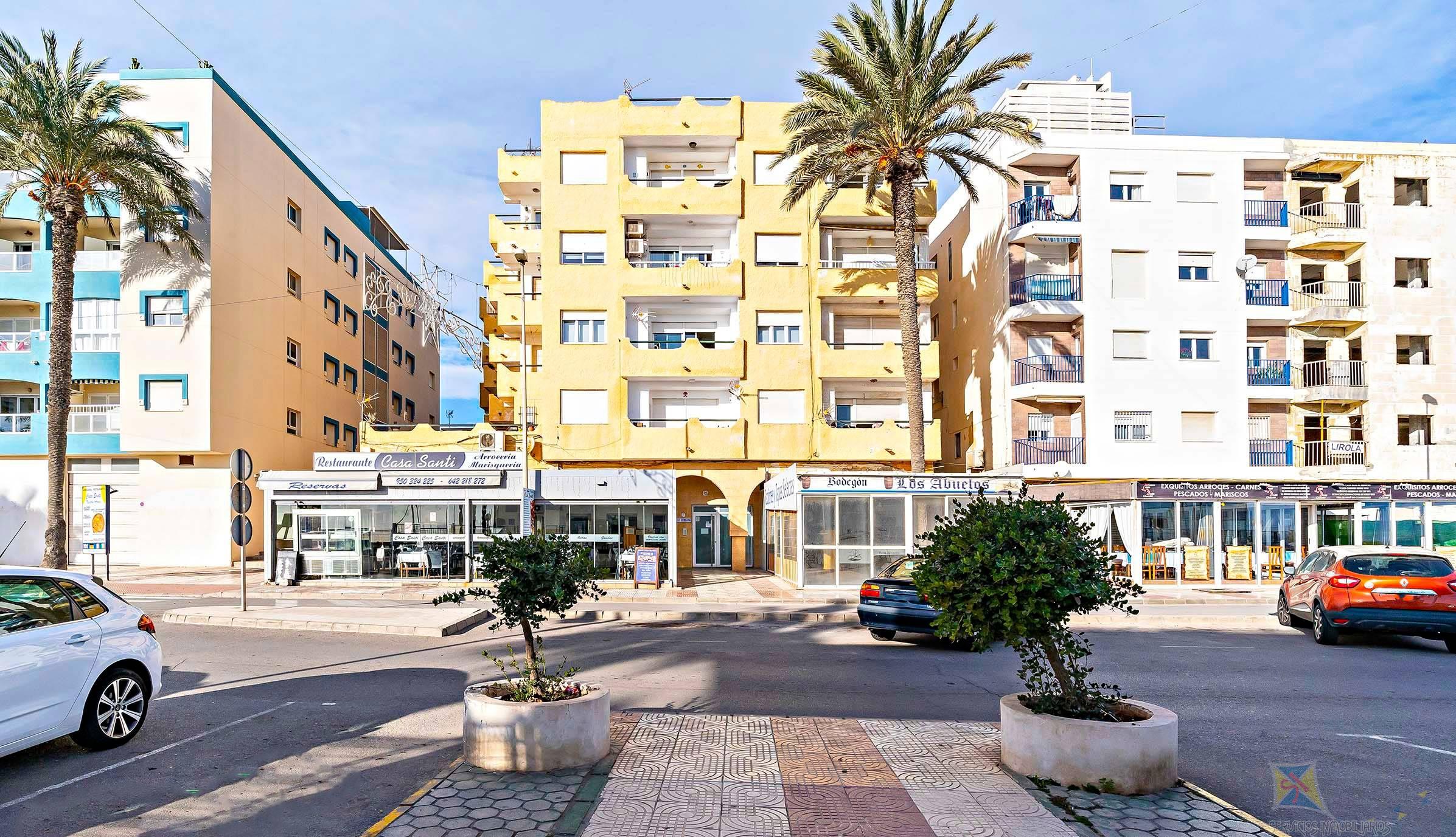 Venta de piso en Roquetas de Mar