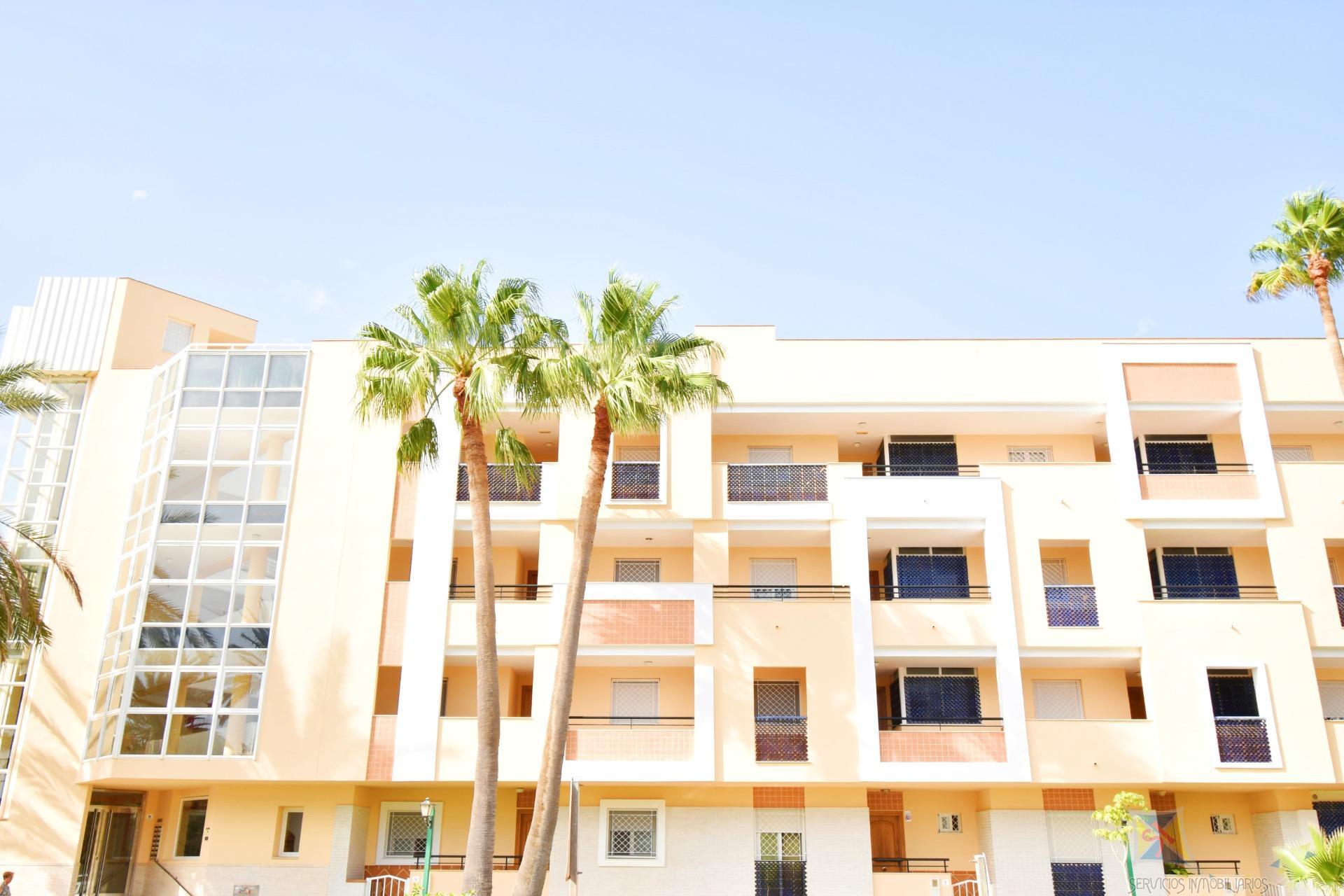 Venta de piso en Almerimar