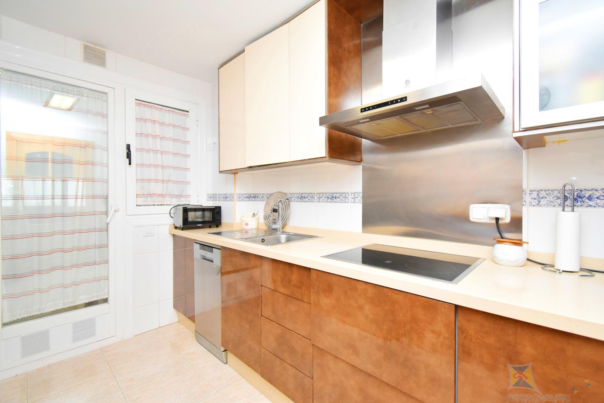 Venta de piso en Almerimar