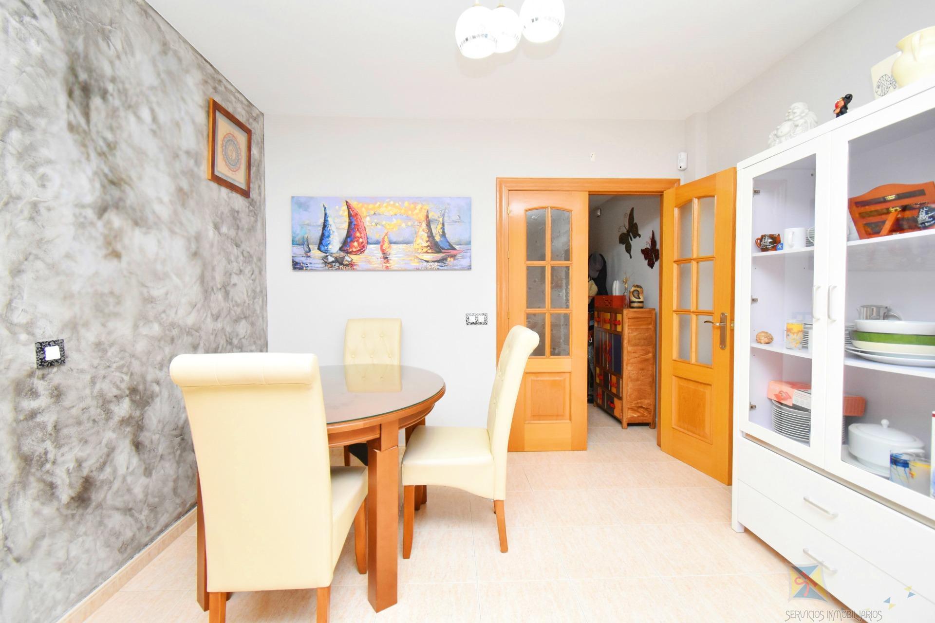 Venta de piso en Almerimar