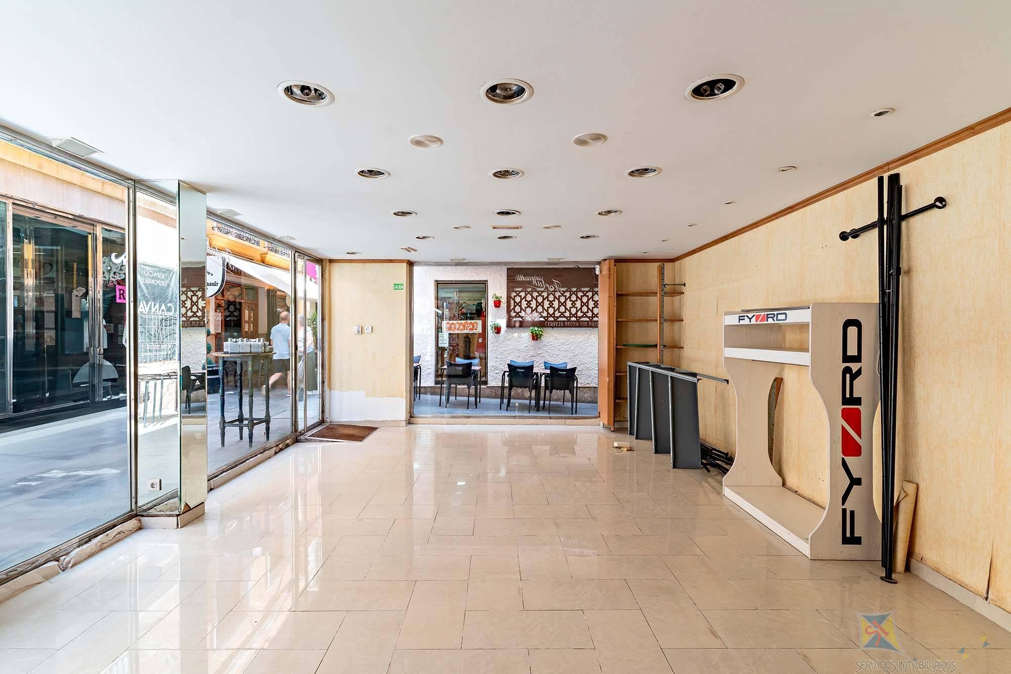 Venta de edificio en Almería