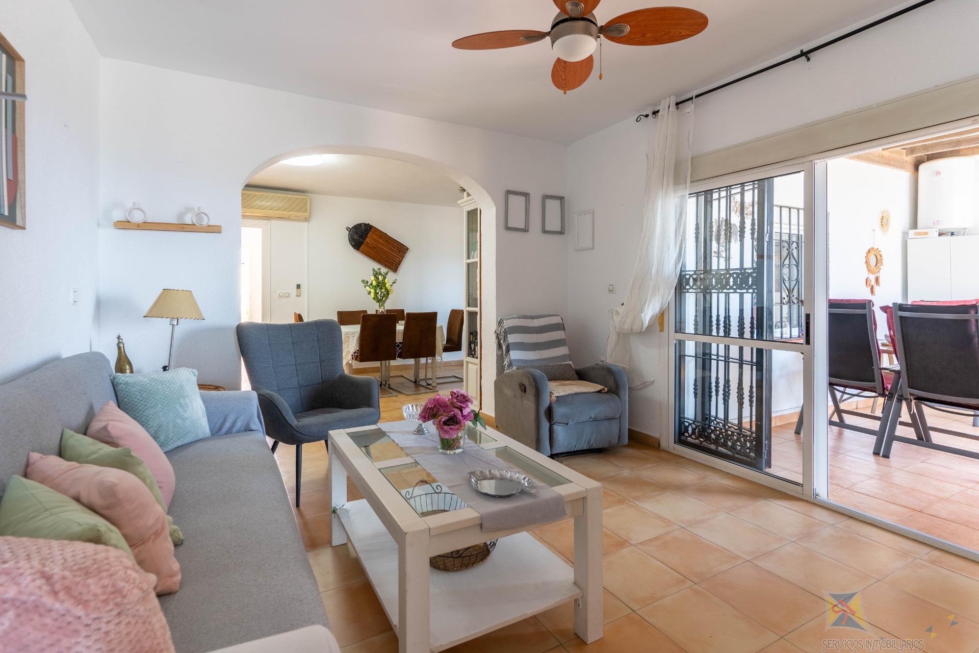 Venta de chalet en Aguadulce