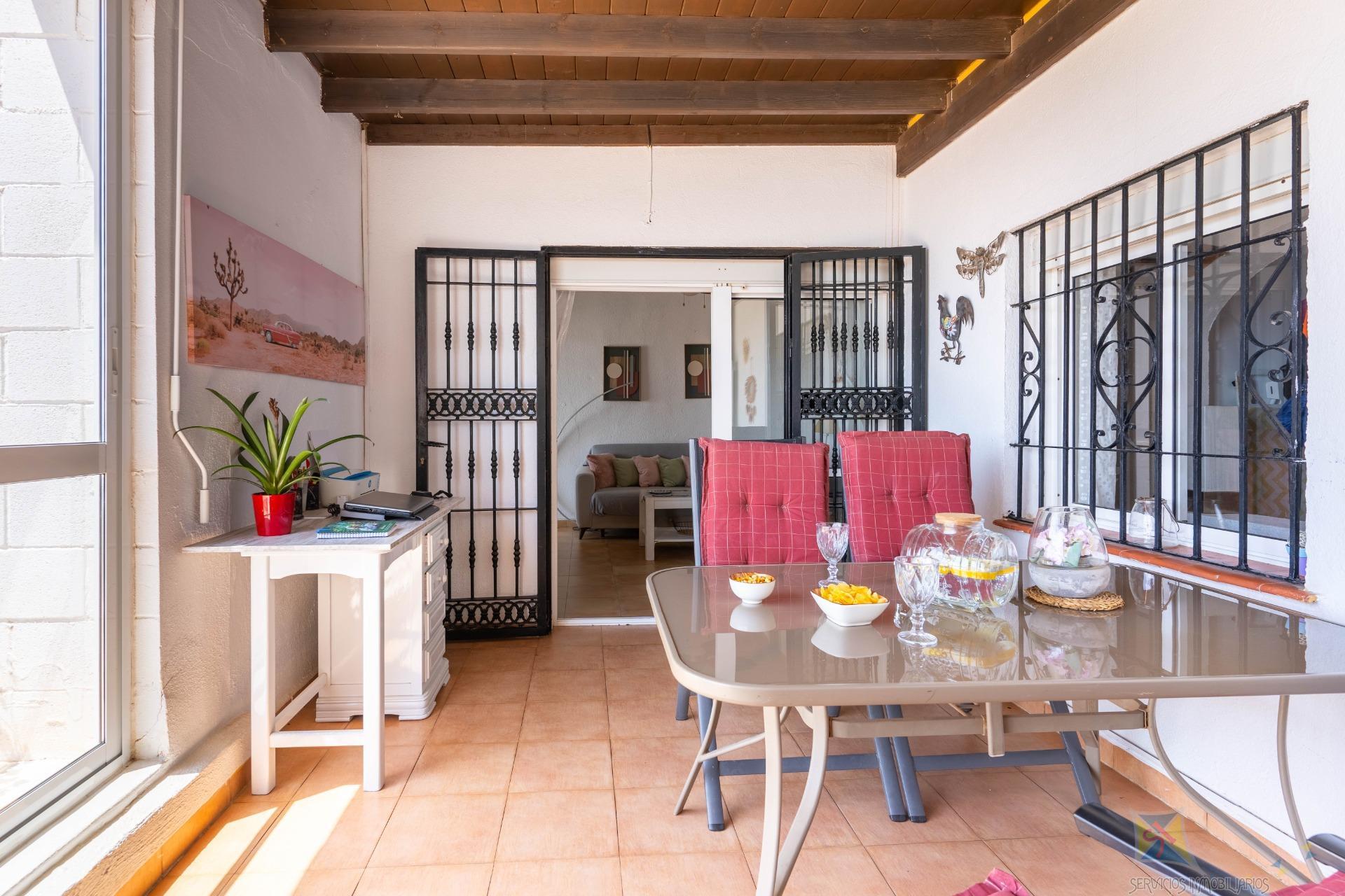 Venta de chalet en Aguadulce