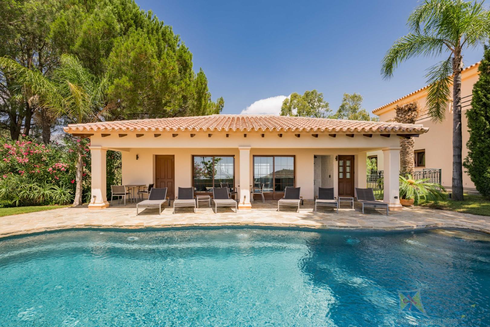 Venta de villa en Ojén