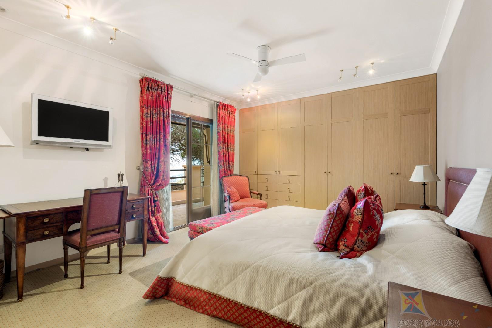 Venta de villa en Ojén