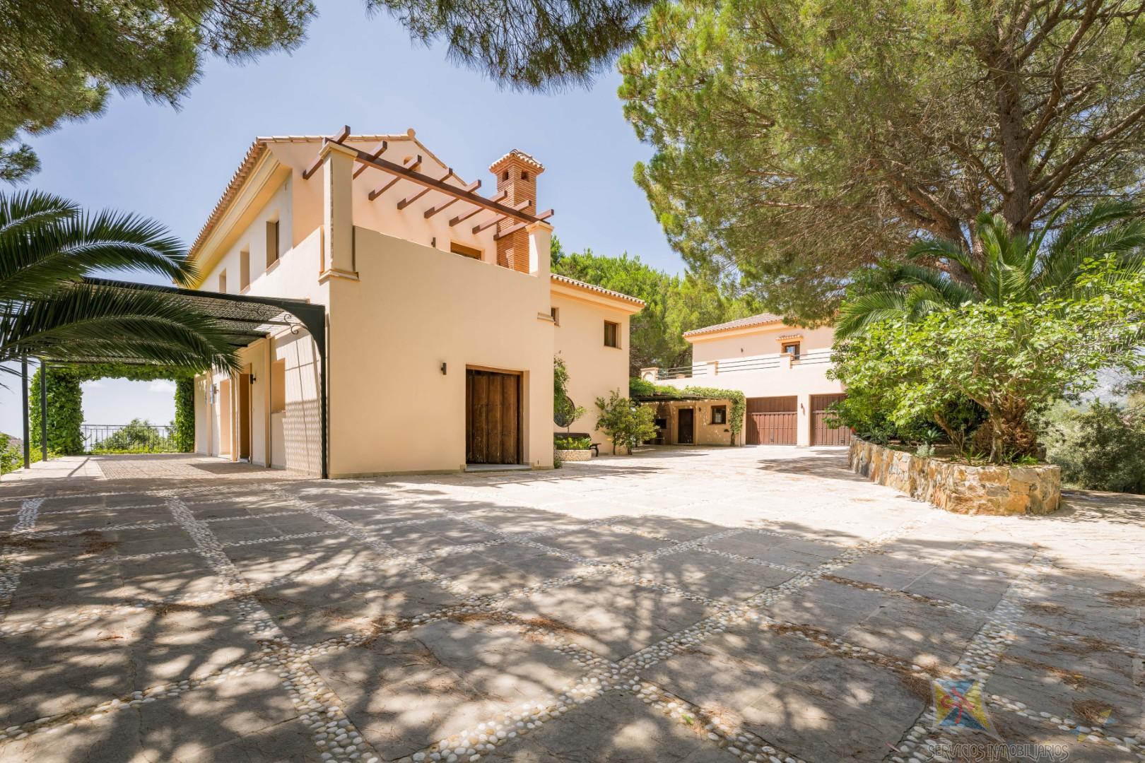 Venta de villa en Ojén