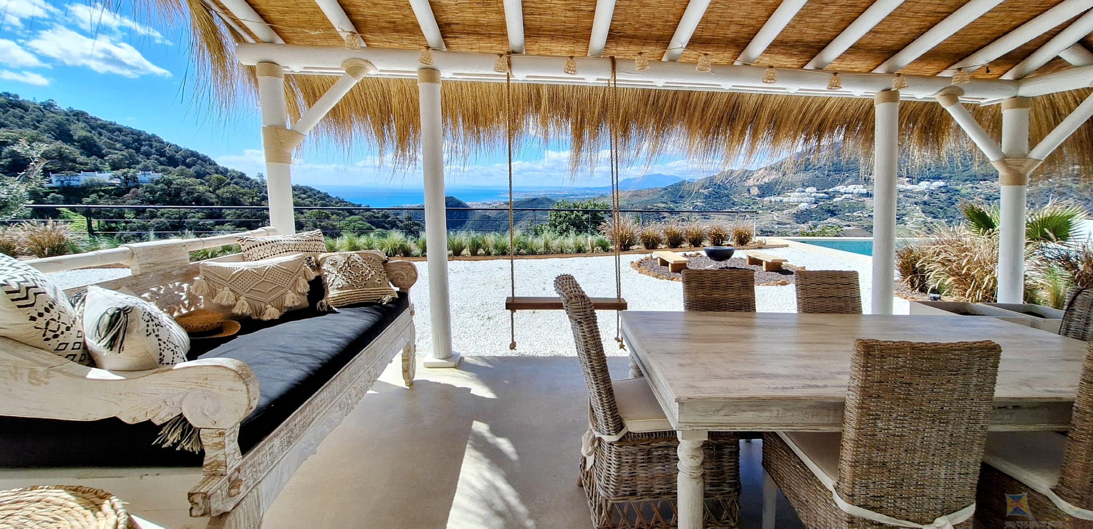 Venta de villa en Ojén