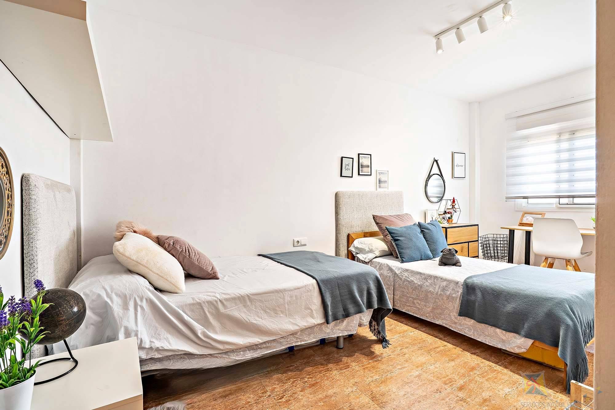 Venta de piso en Roquetas de Mar