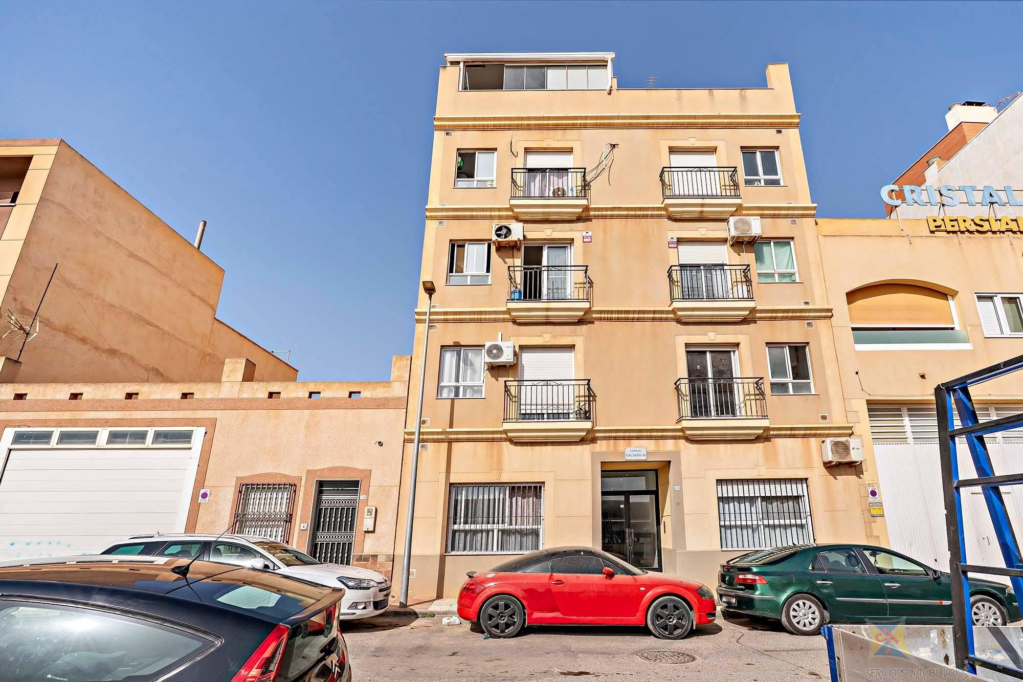 Venta de piso en Roquetas de Mar