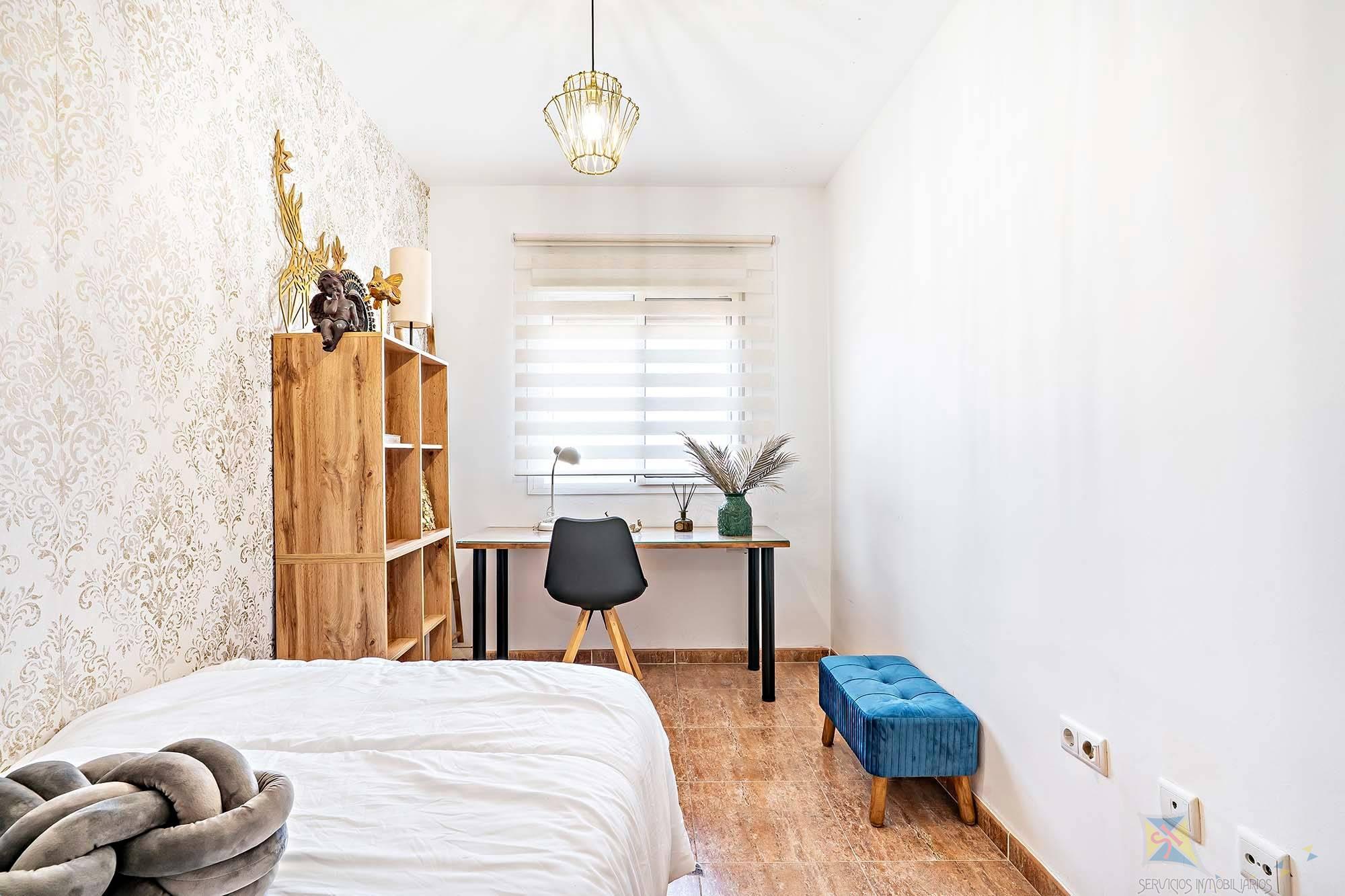 Venta de piso en Roquetas de Mar