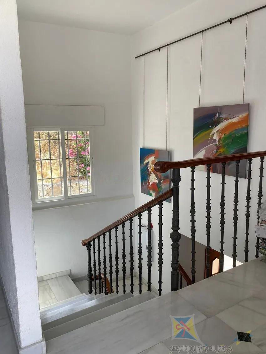 Venta de villa en Ojén