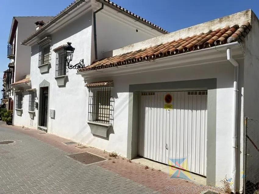Venta de villa en Ojén