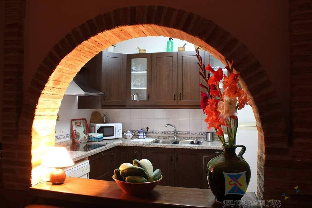 Venta de cortijo en Cortelazor