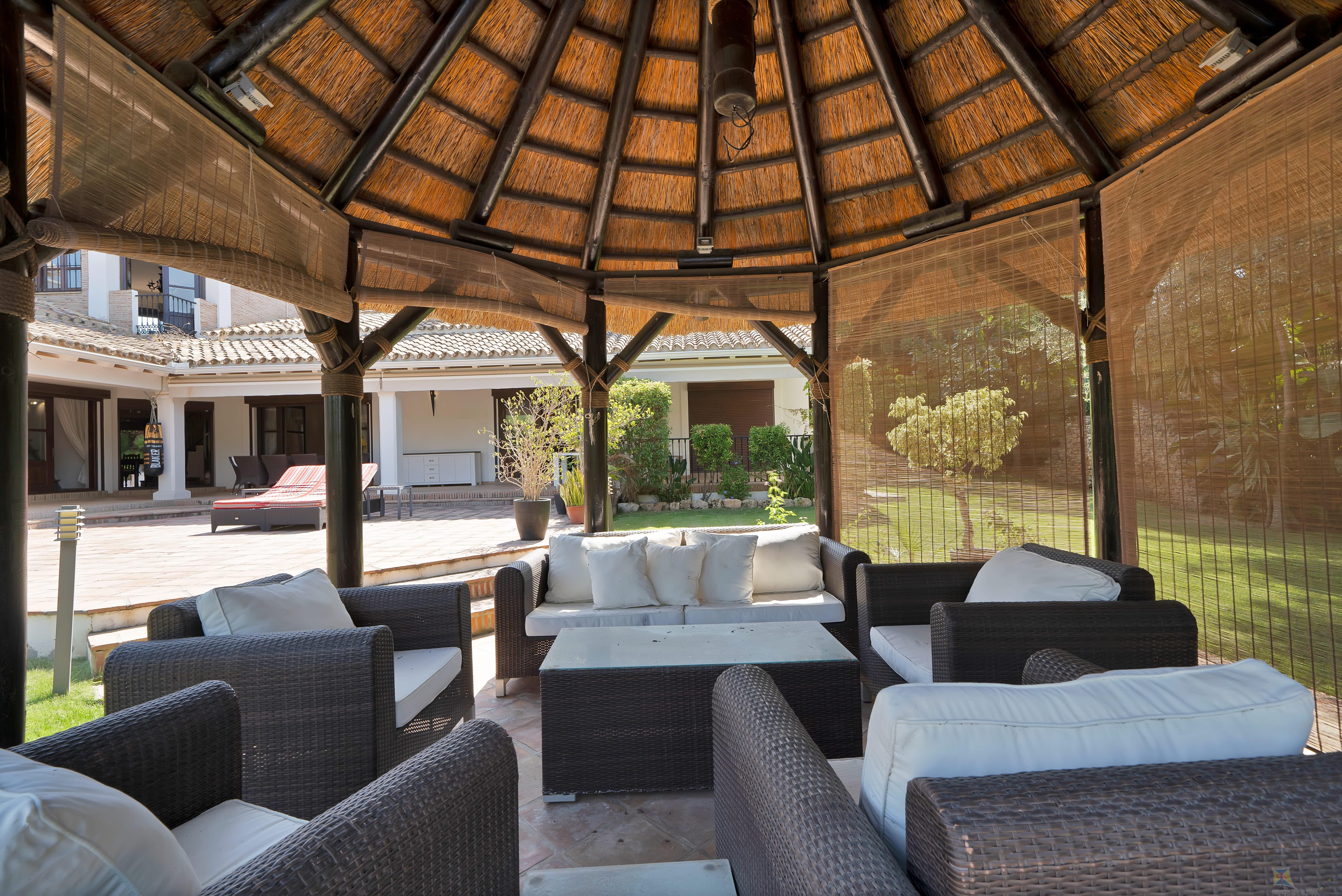 Venta de villa en Estepona