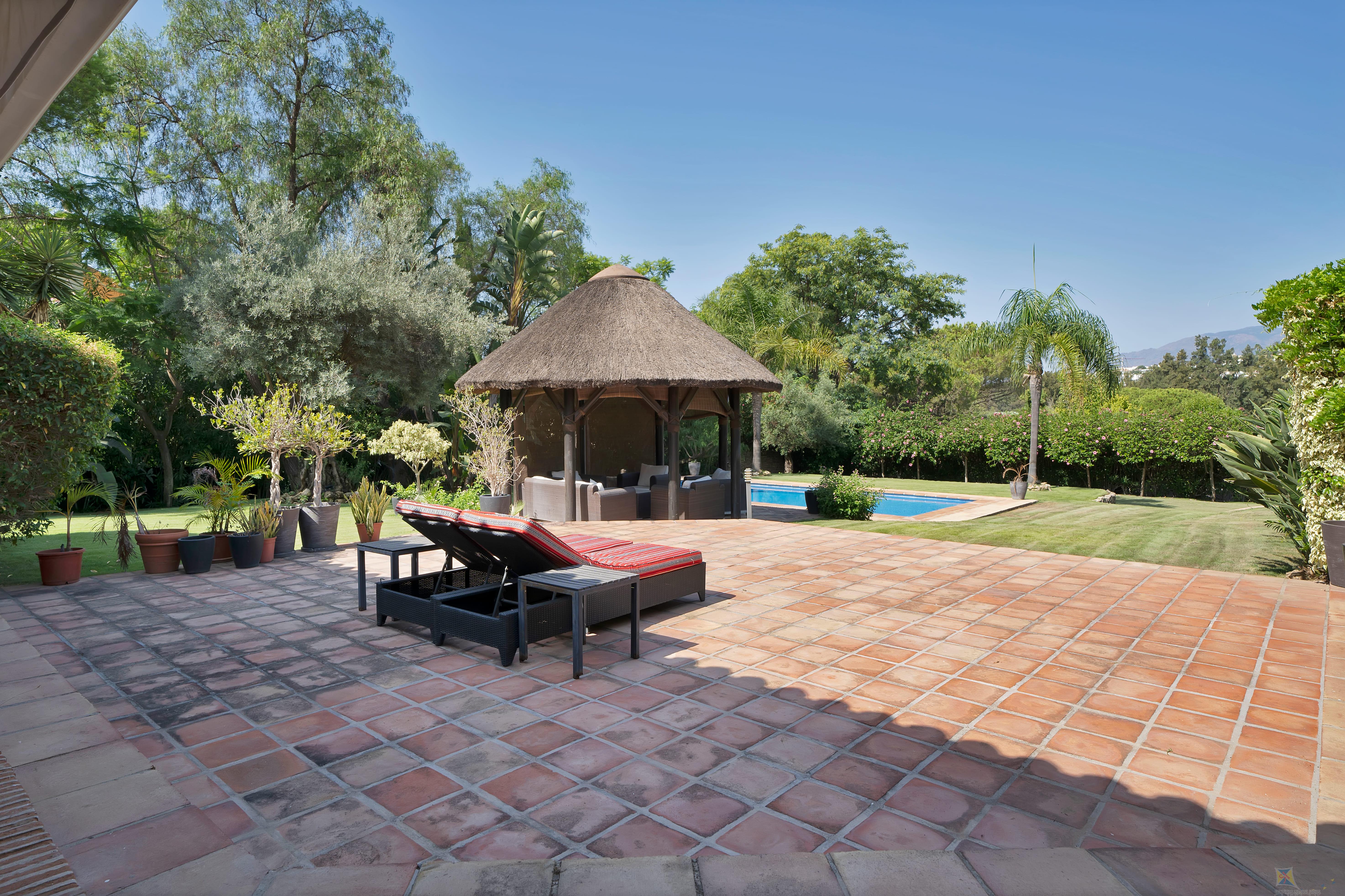 Venta de villa en Estepona