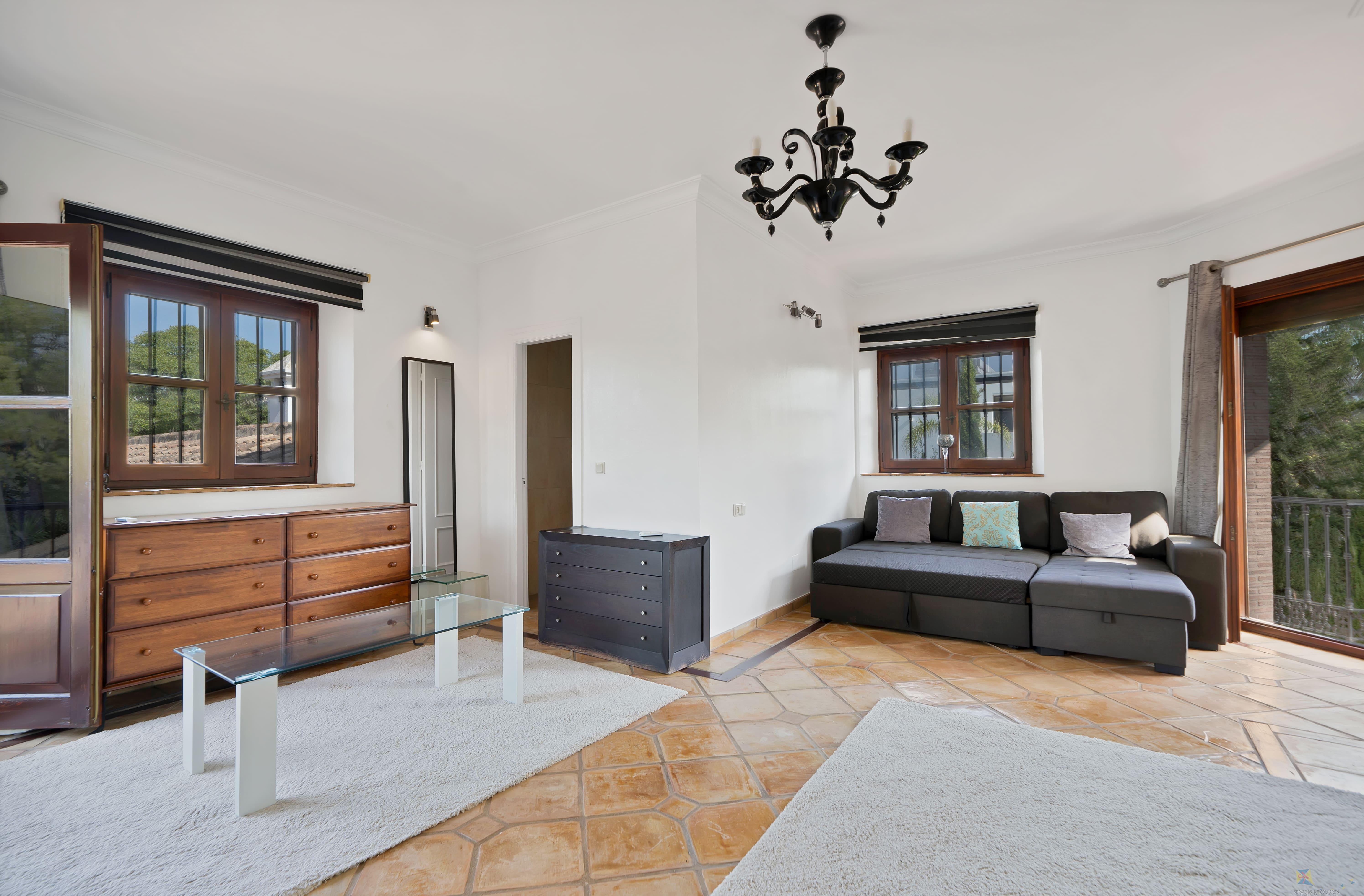 Venta de villa en Estepona