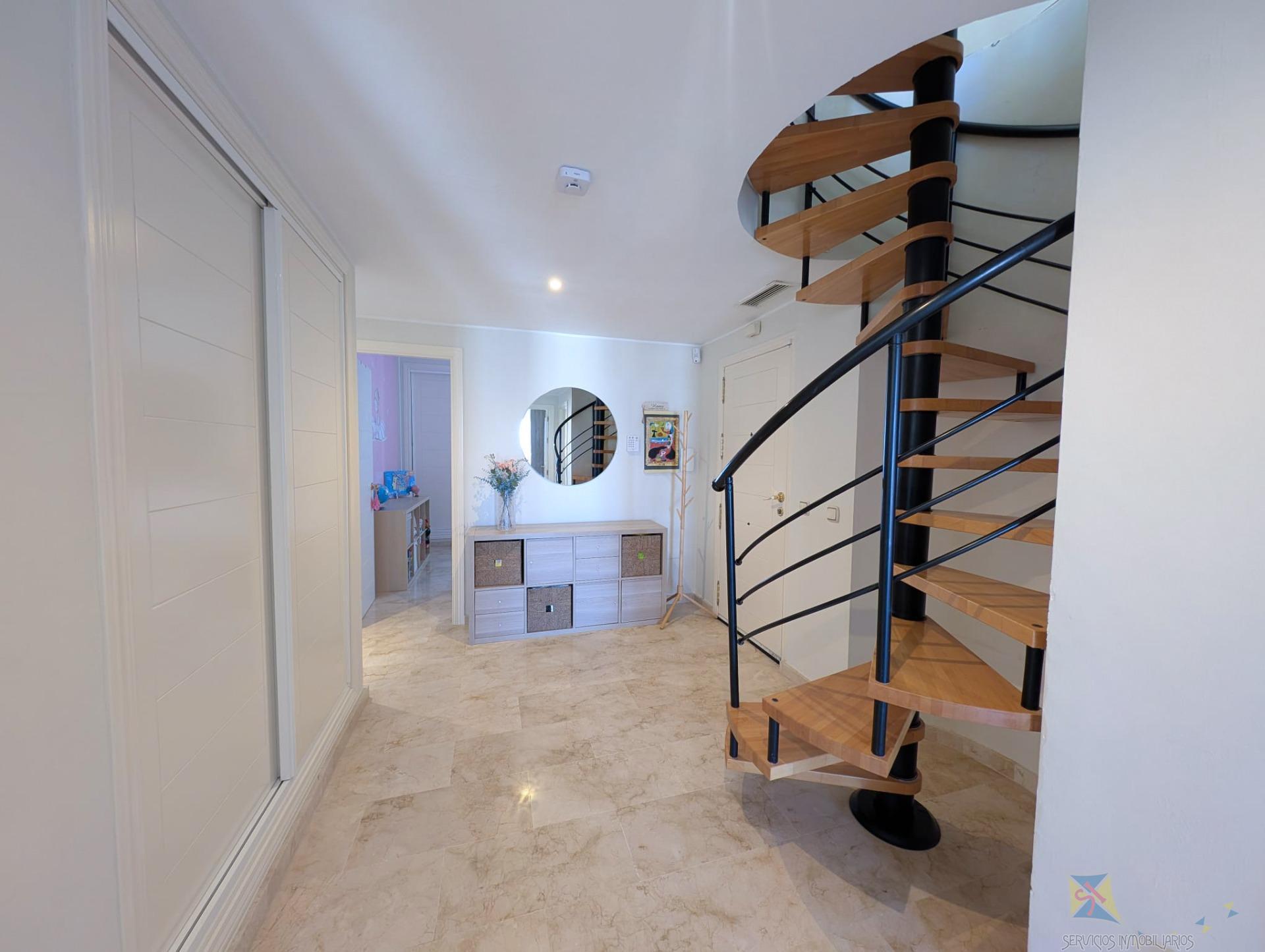 Venta de Ático en Estepona