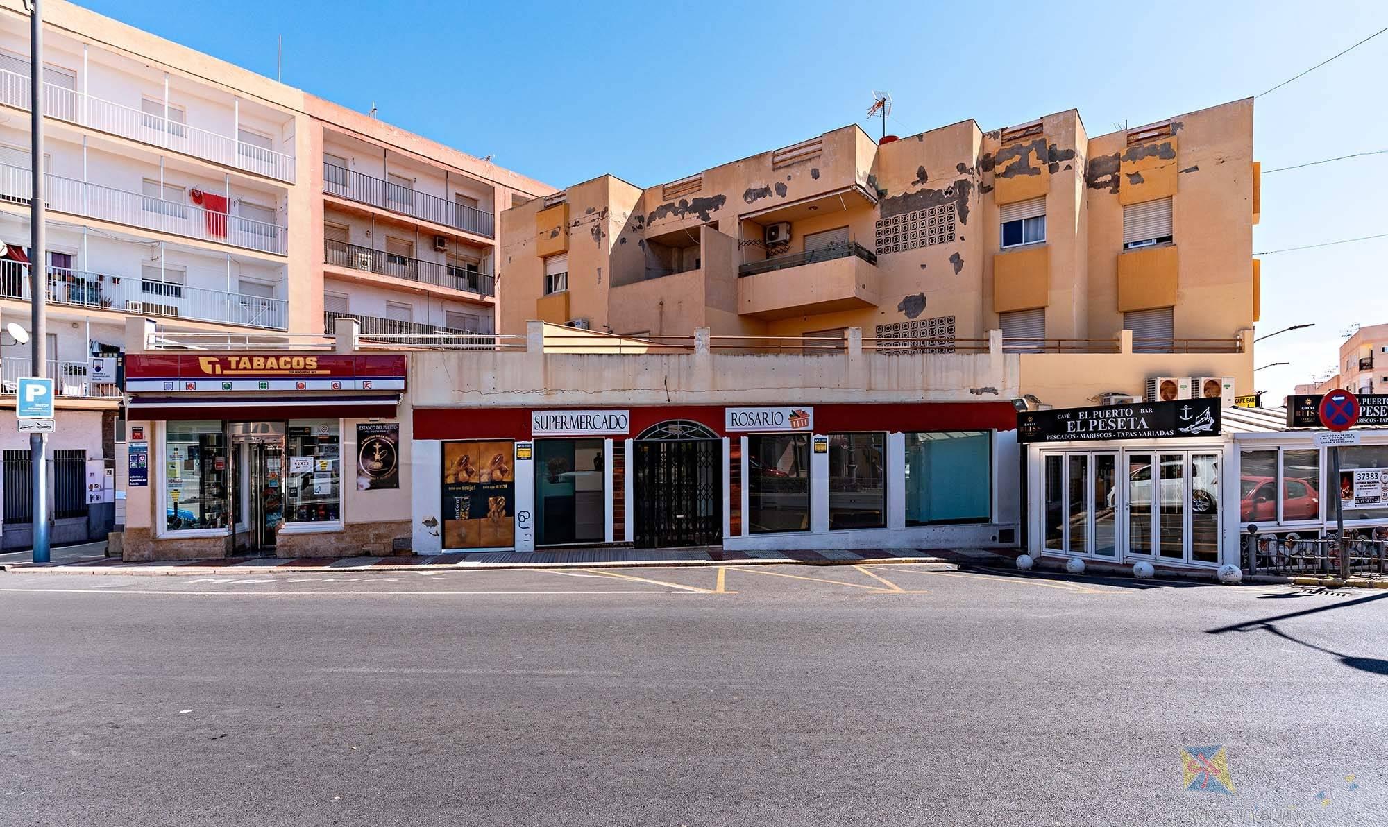 Alquiler de local en Roquetas de Mar