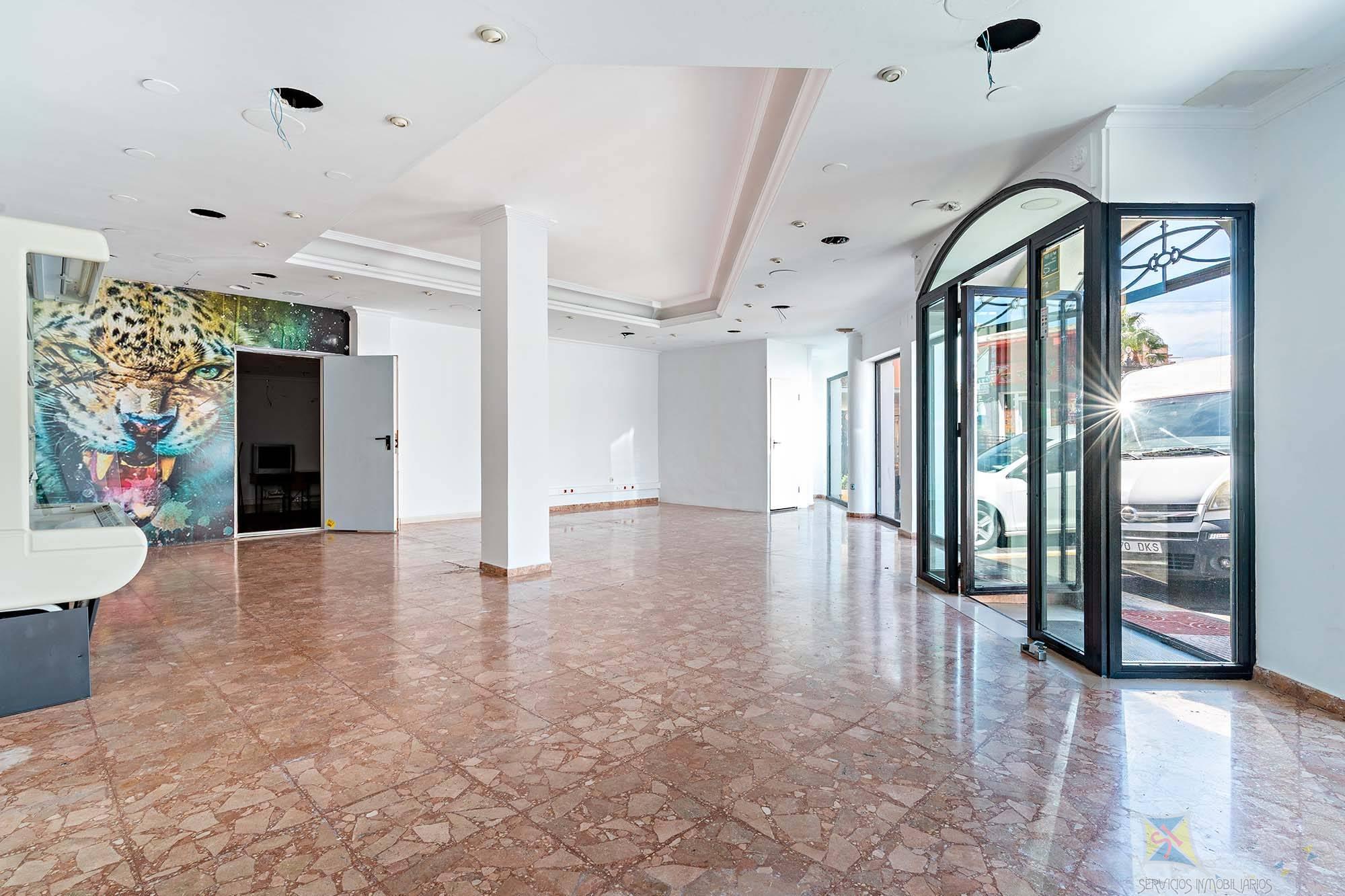 Alquiler de local en Roquetas de Mar