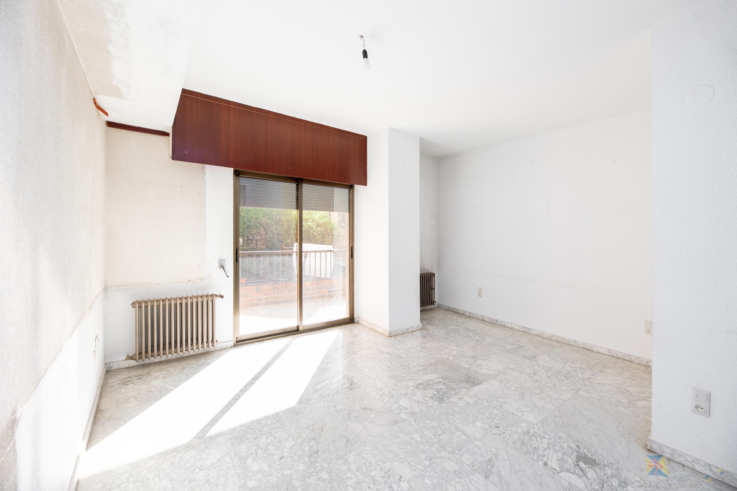 Venta de piso en Granada