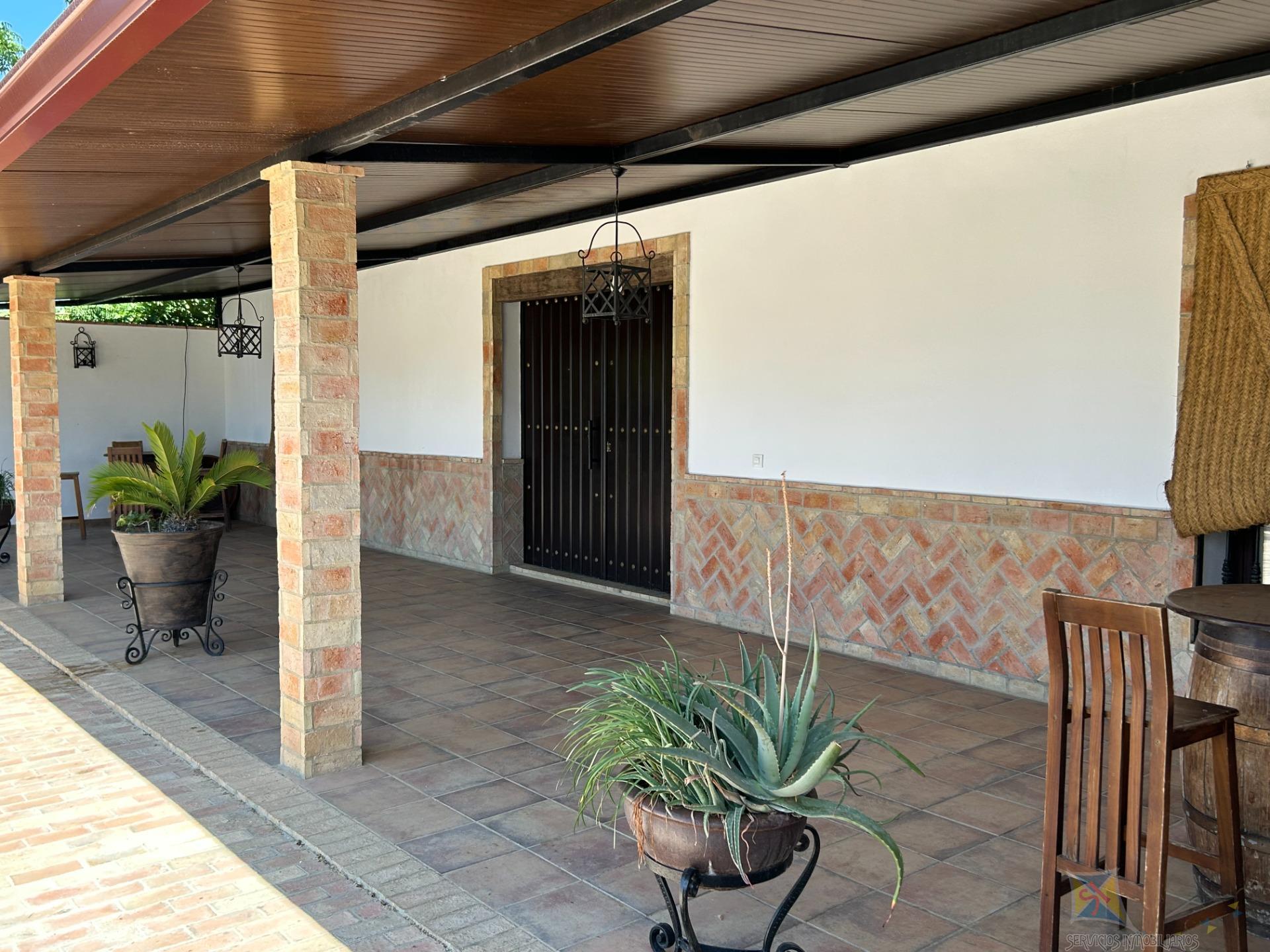 Venta de chalet en Villanueva del Ariscal