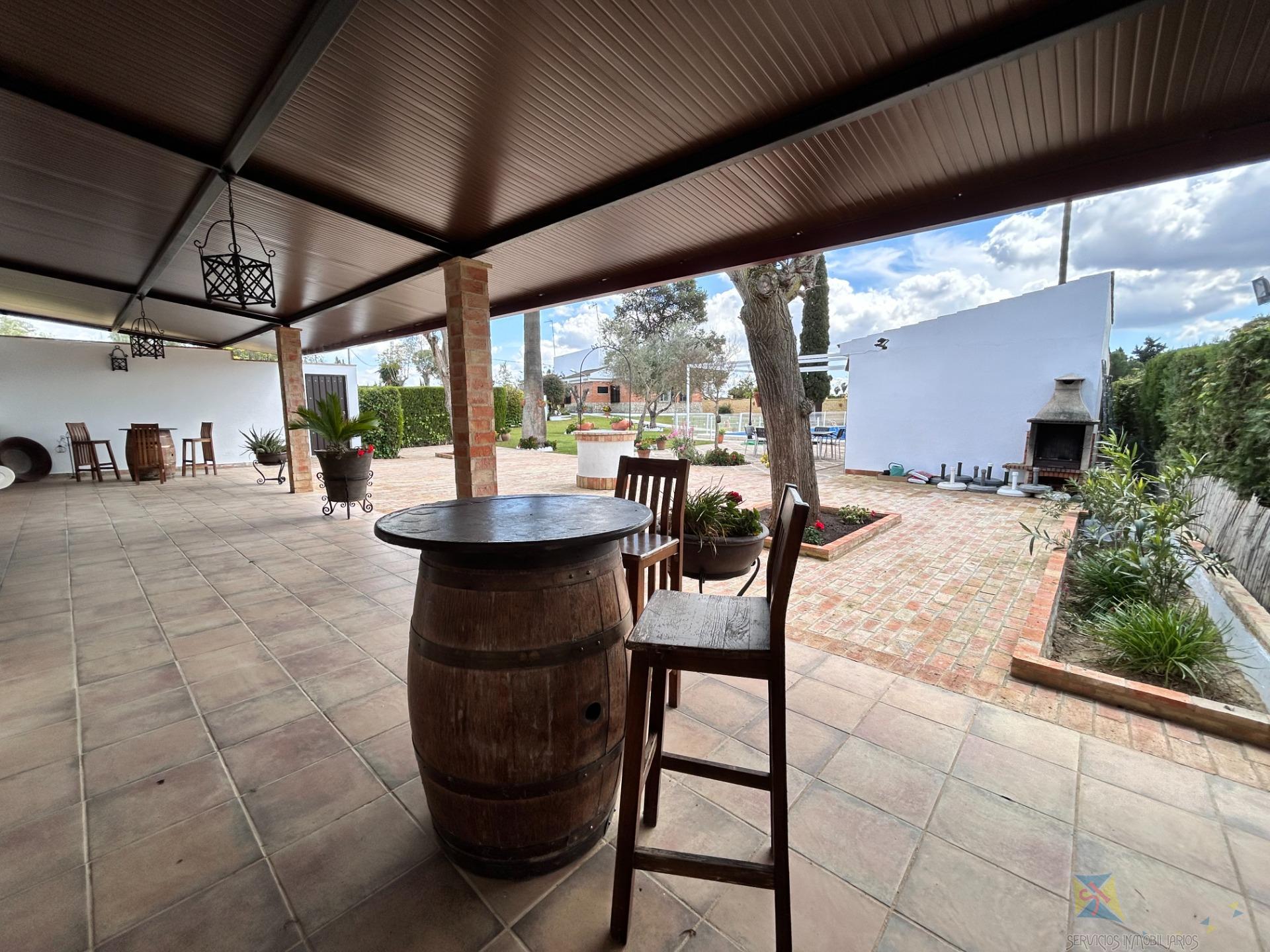 Venta de chalet en Villanueva del Ariscal