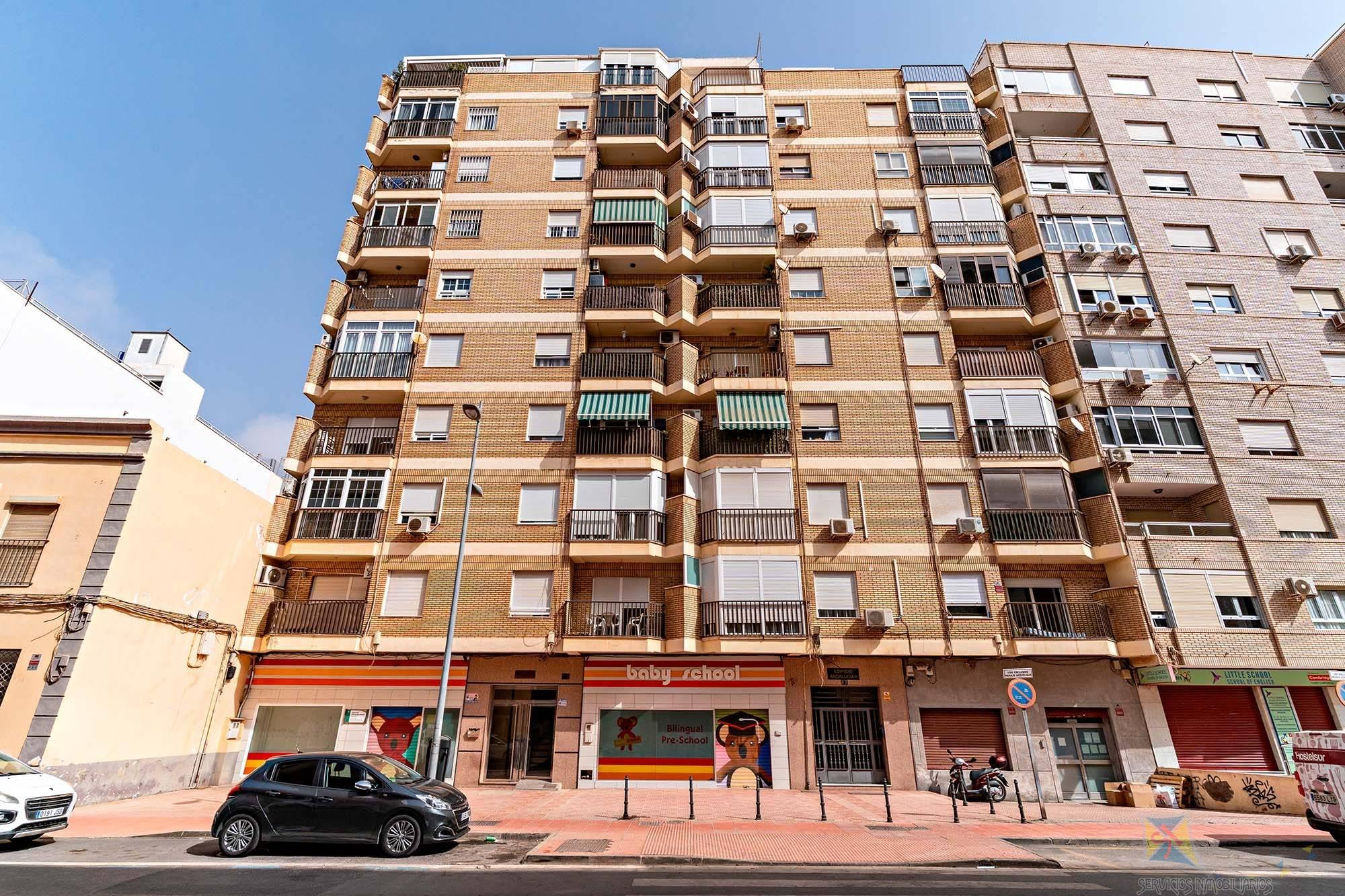 Venta de piso en Almería