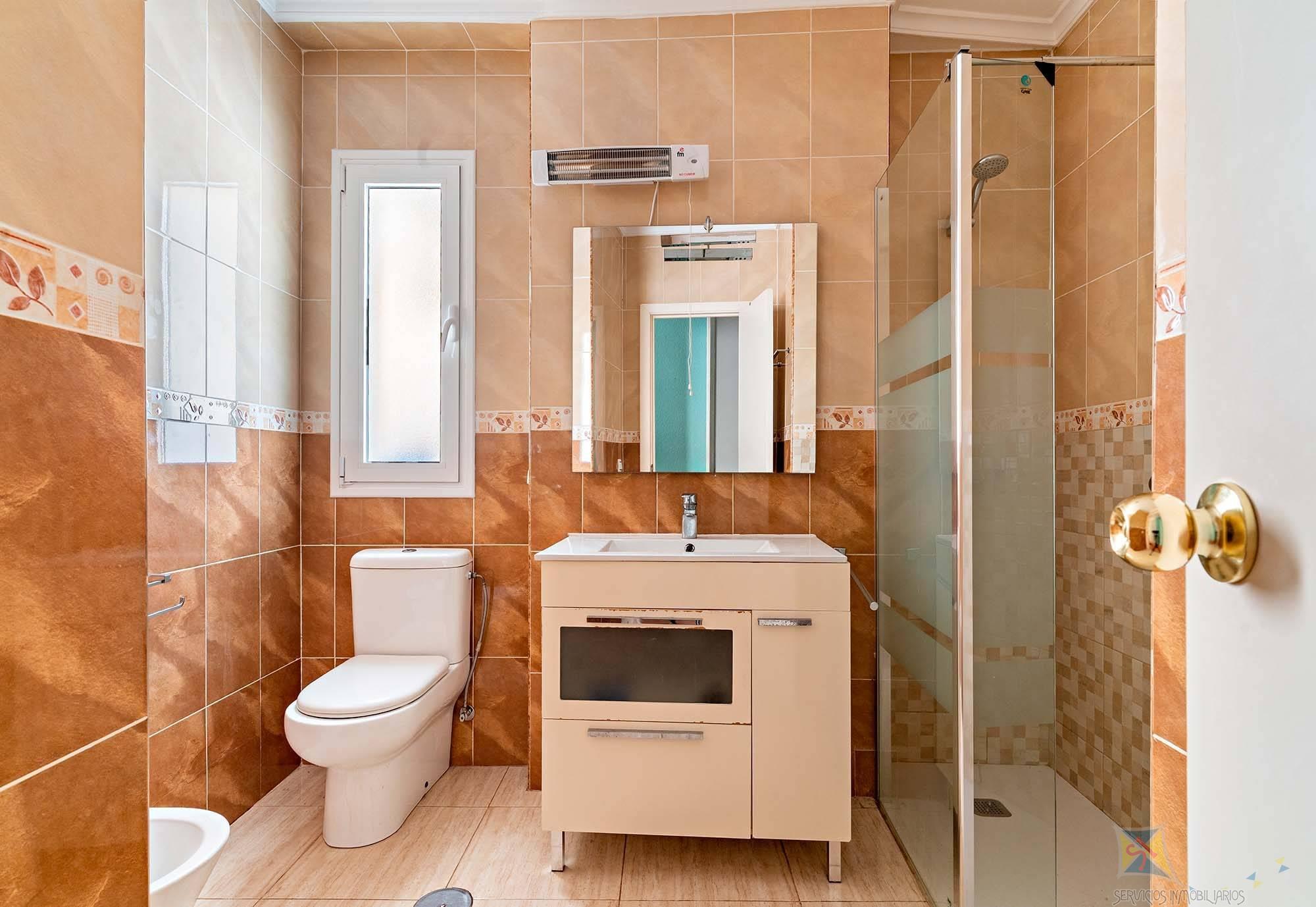 Venta de piso en Almería