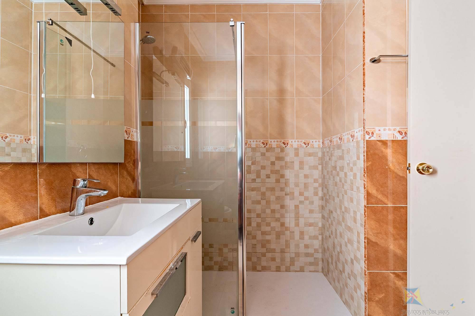 Venta de piso en Almería