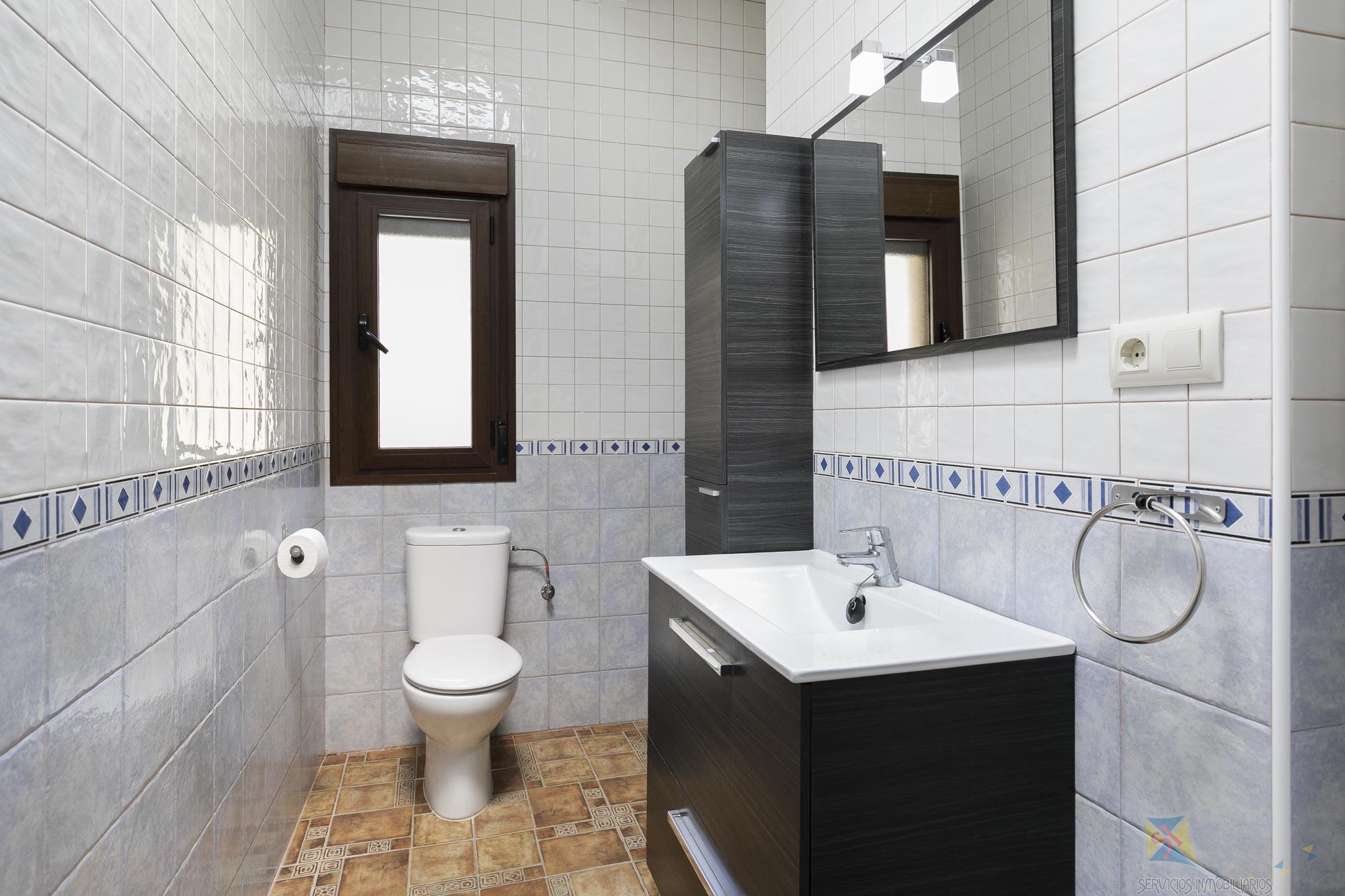 Venta de local en Granada