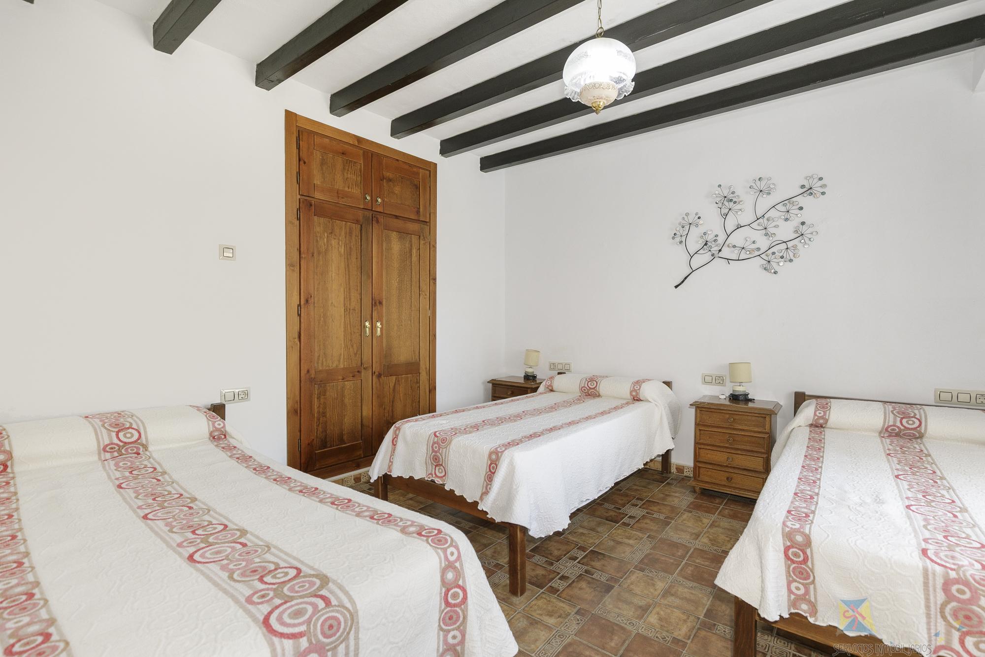 Venta de local en Granada