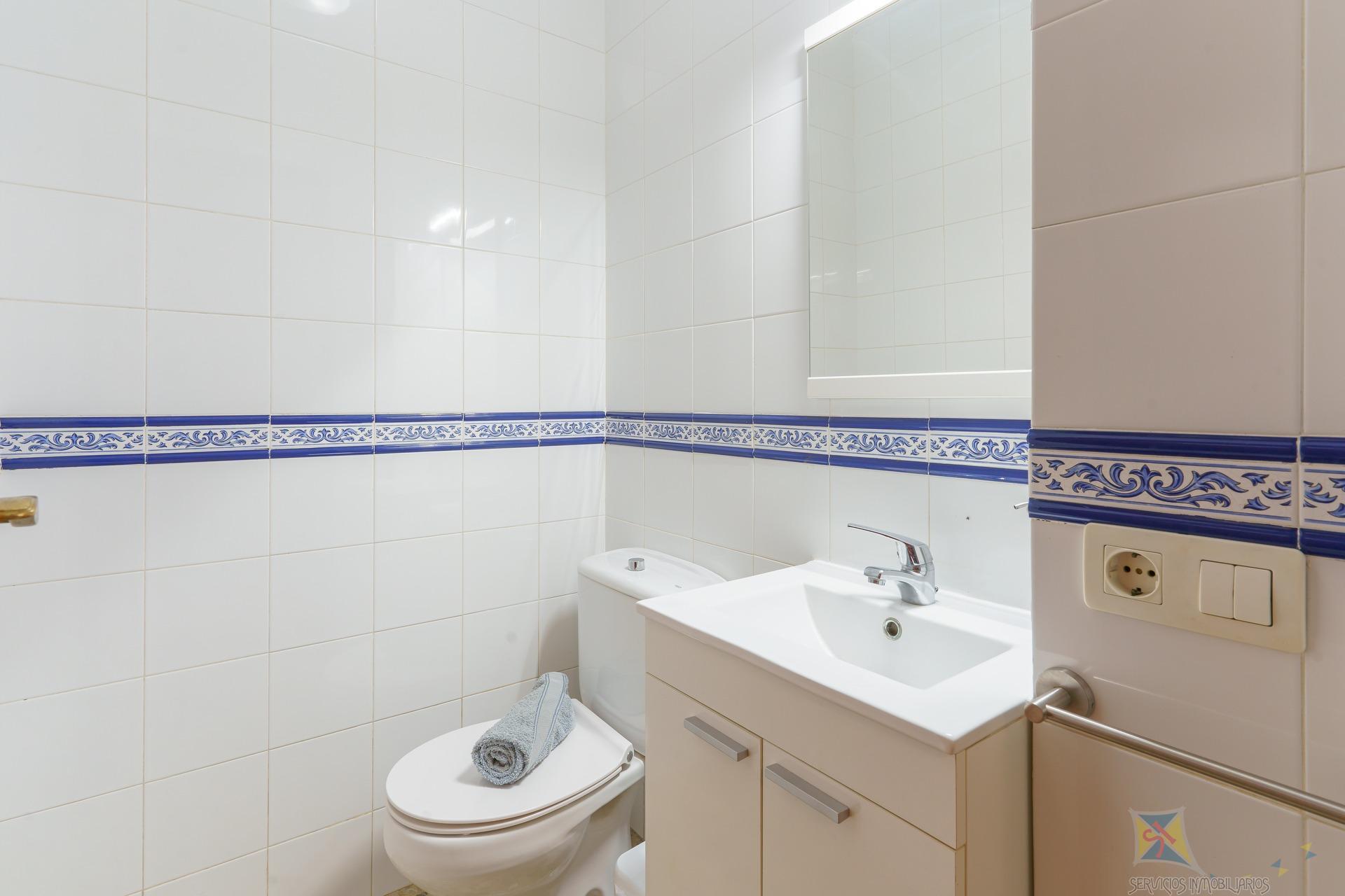 Venta de edificio en Mazagon