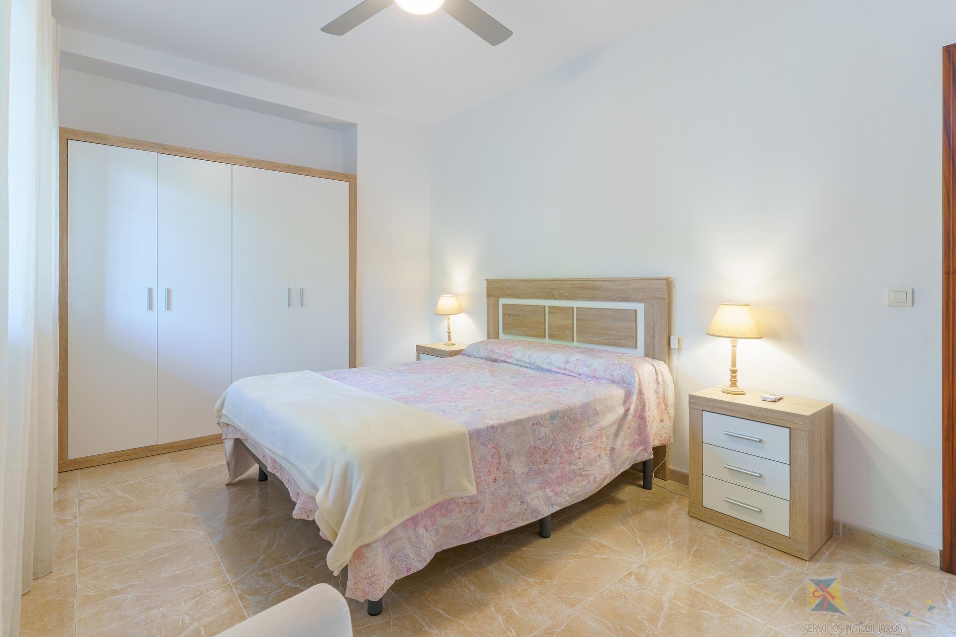 Venta de edificio en Mazagon