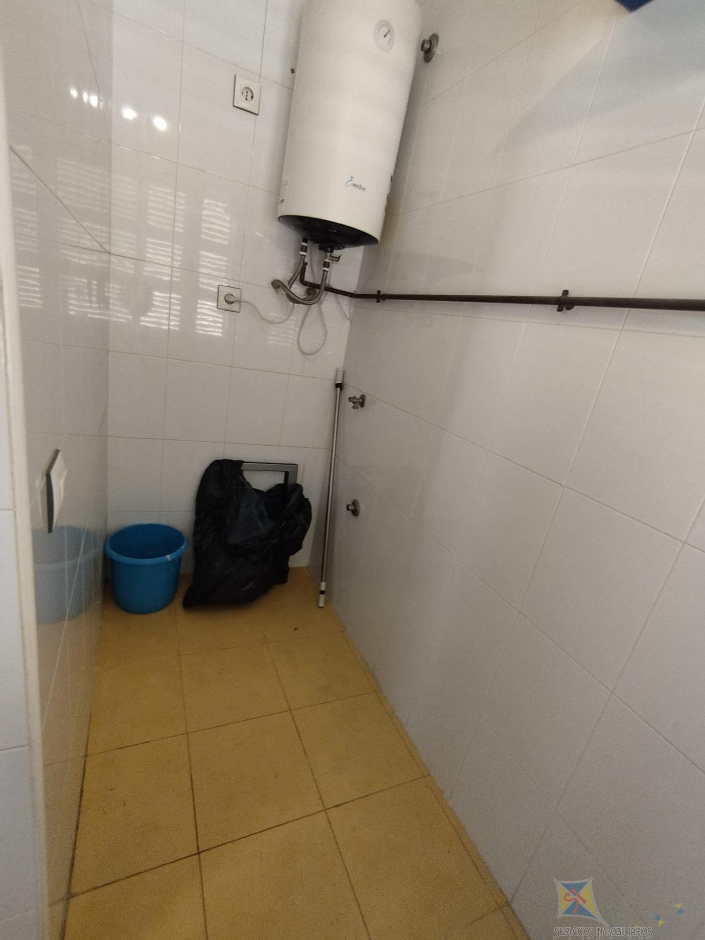 Venta de piso en Almería