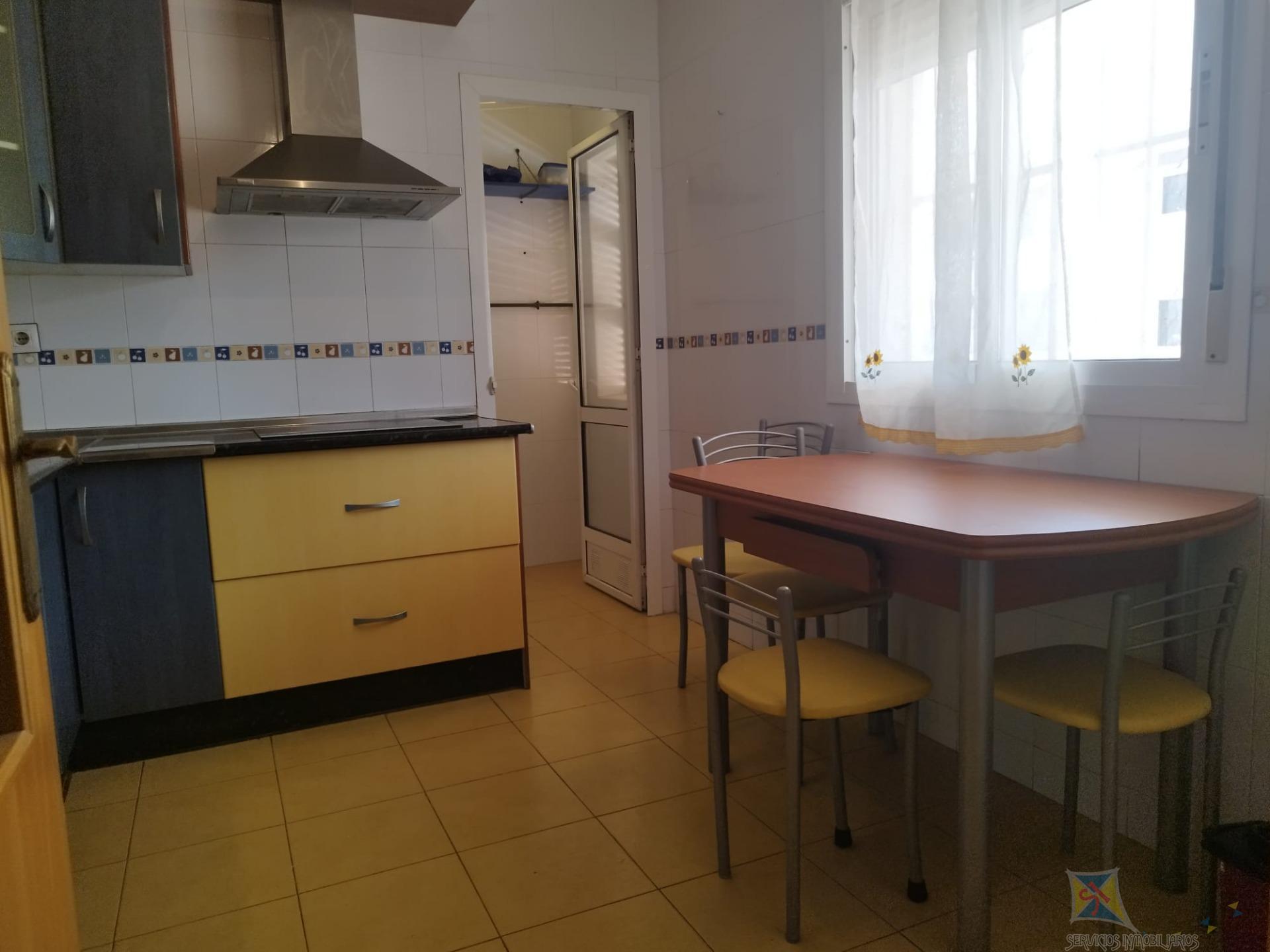 Venta de piso en Almería