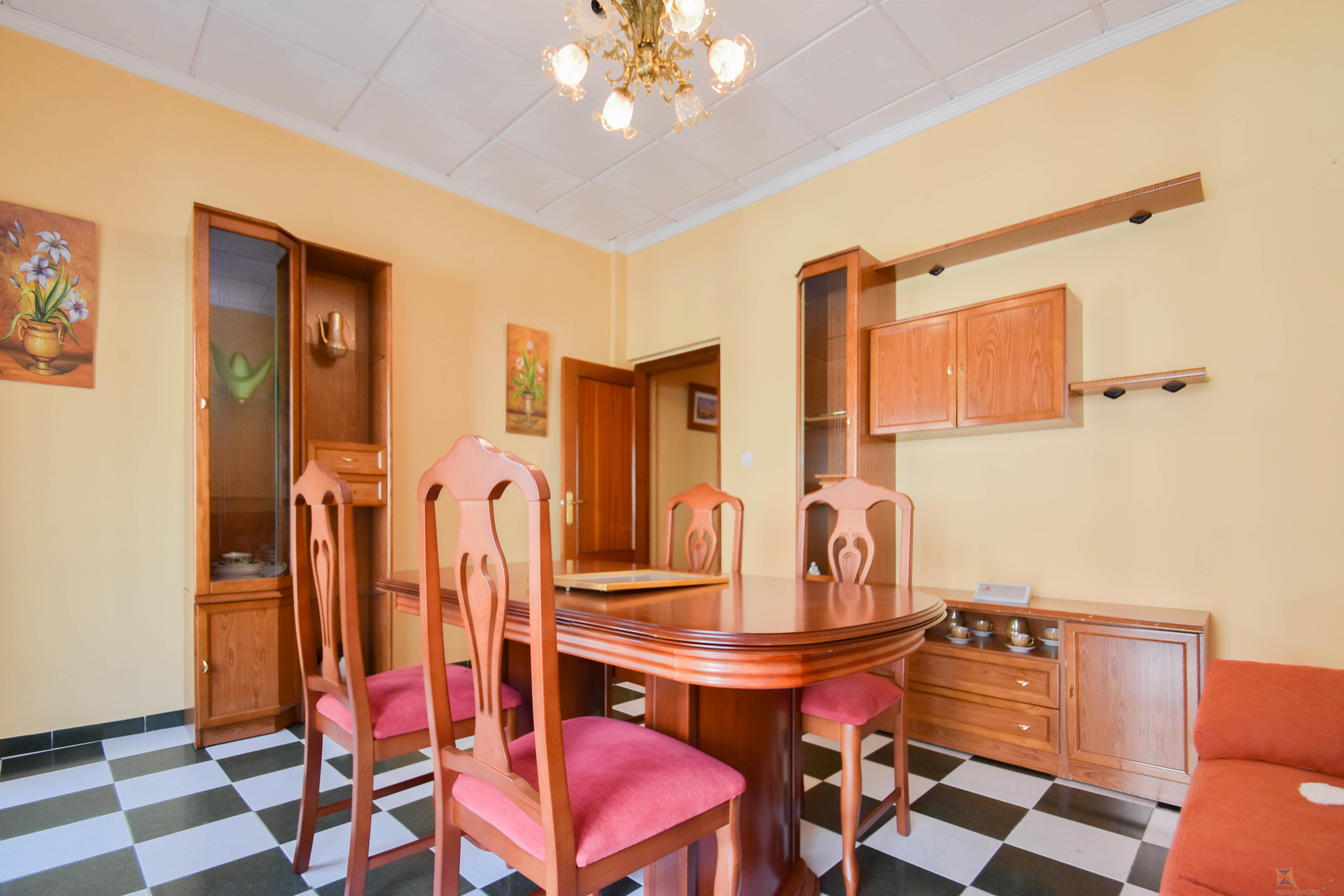 Venta de casa en Pinos Puente