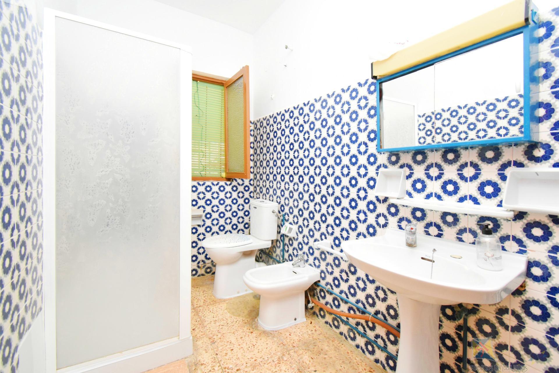 Venta de casa en Adra