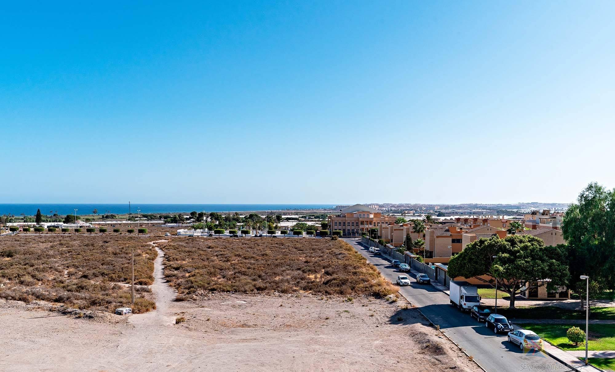 Venta de piso en Roquetas de Mar