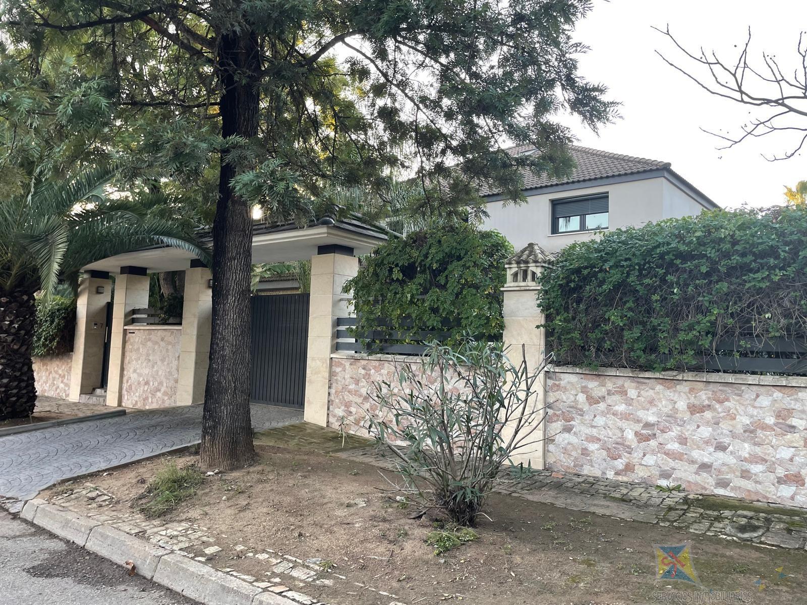 Venta de chalet en Mairena del Aljarafe