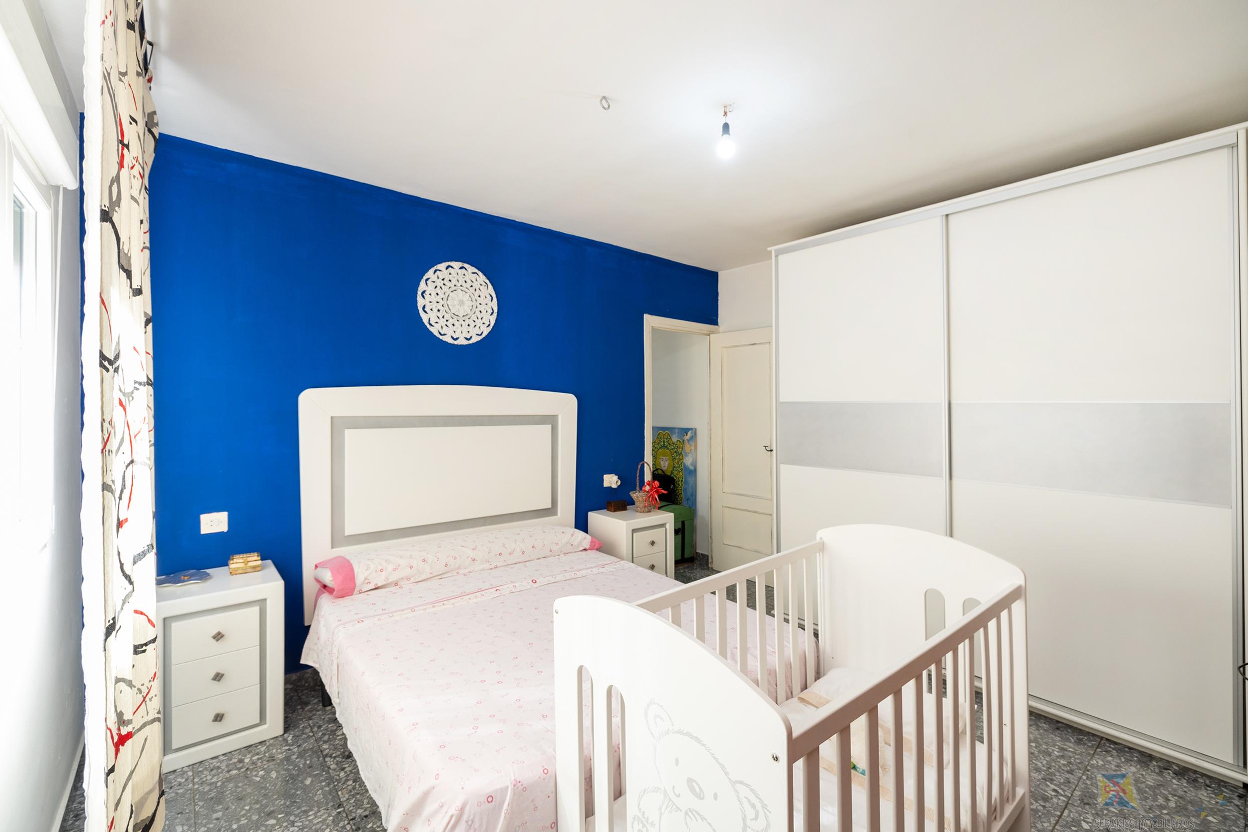 Venta de villa en Olivares